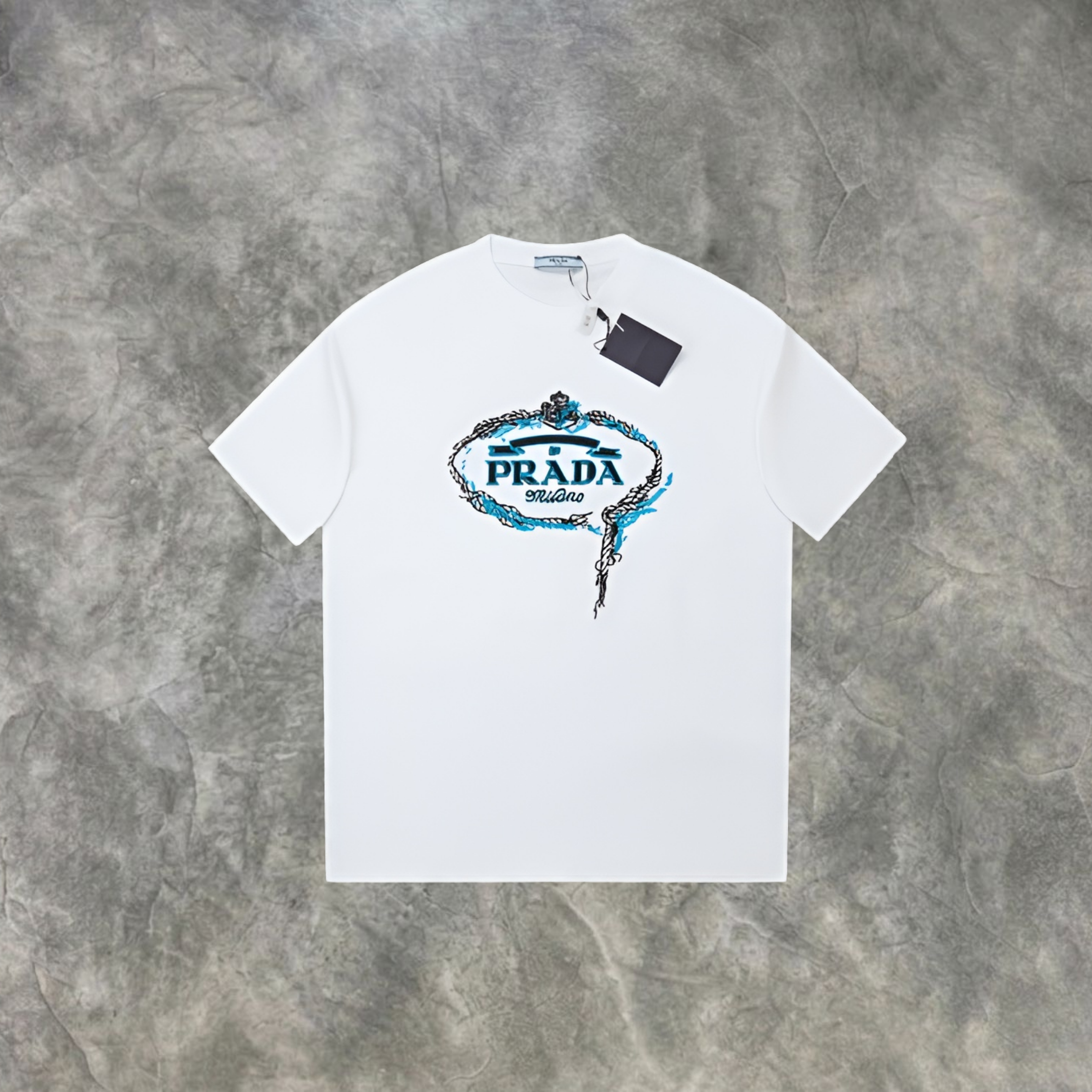 Elvare Club® T-Shirt