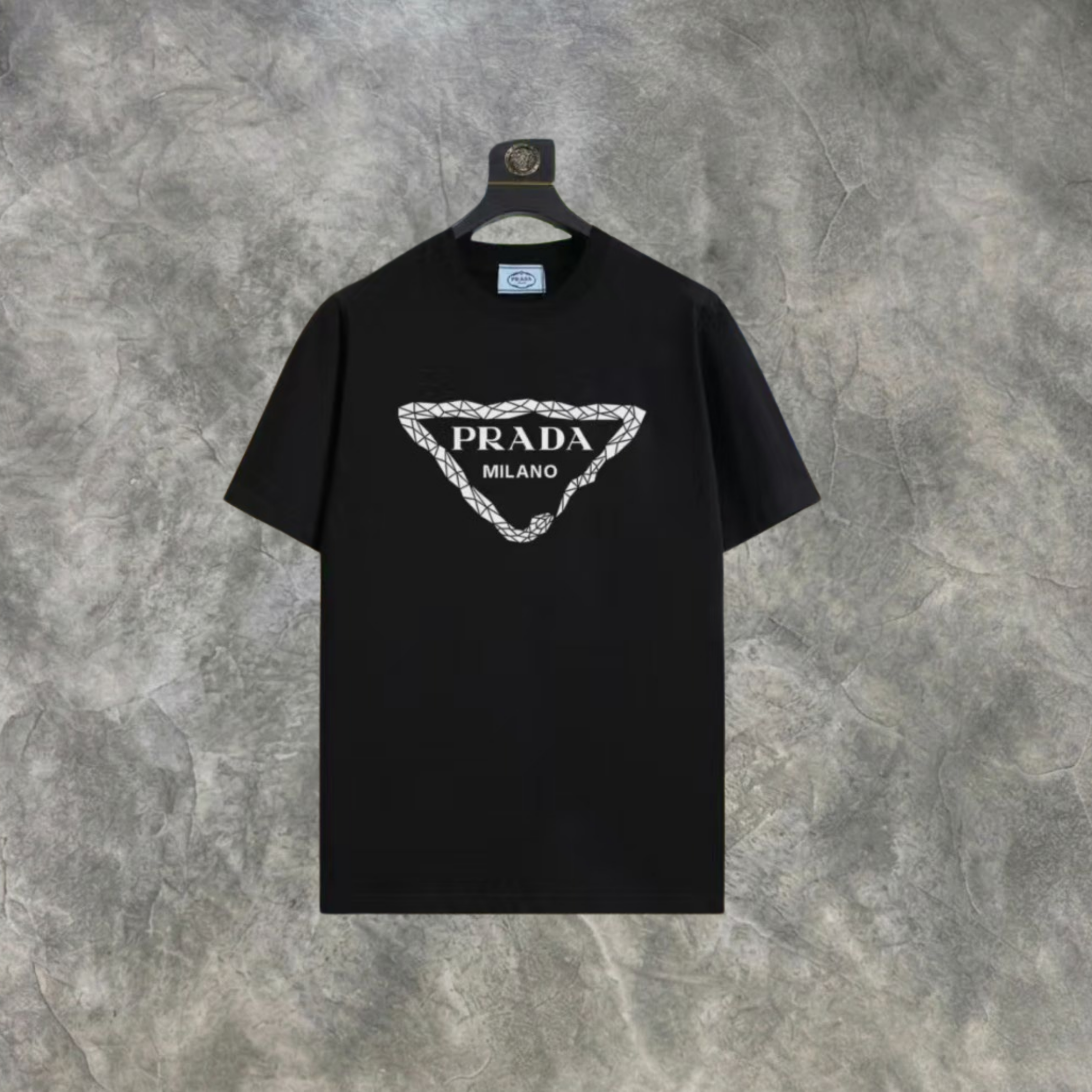 Elvare Club® T-shirt