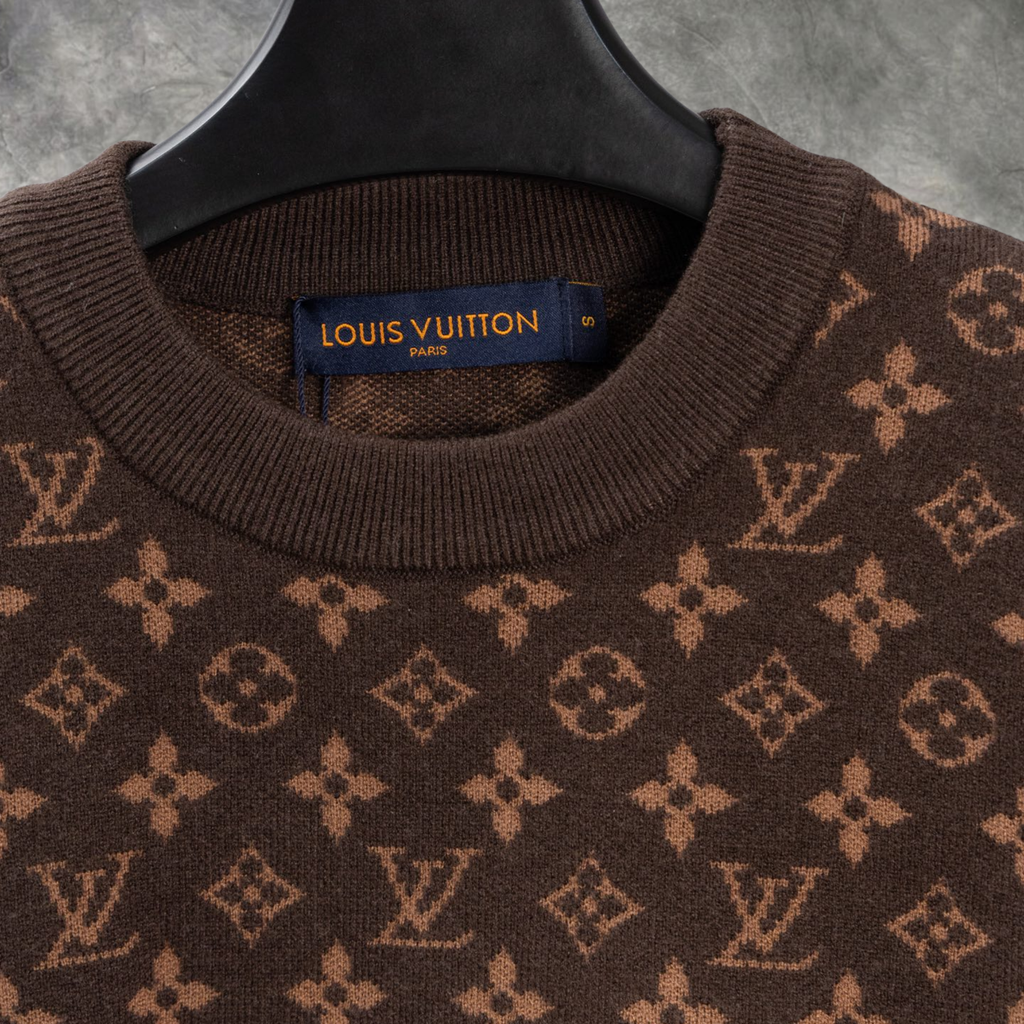 Elvare Club® Sweater
