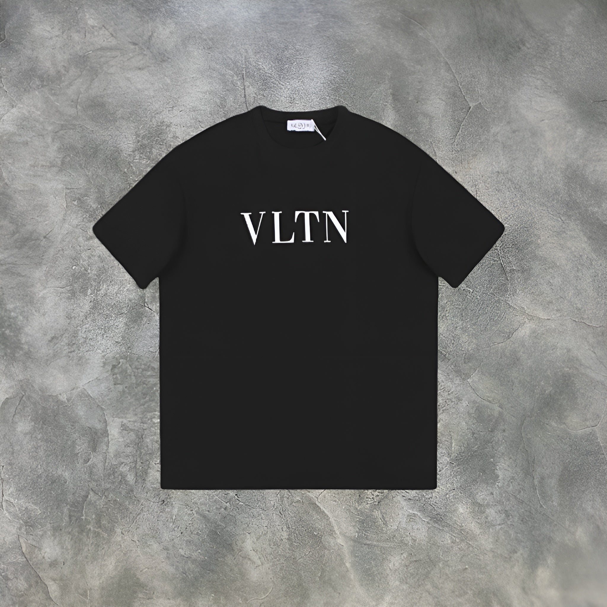 Elvare Club® T-Shirt