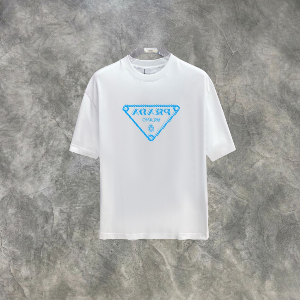 Elvare Club® T-Shirt