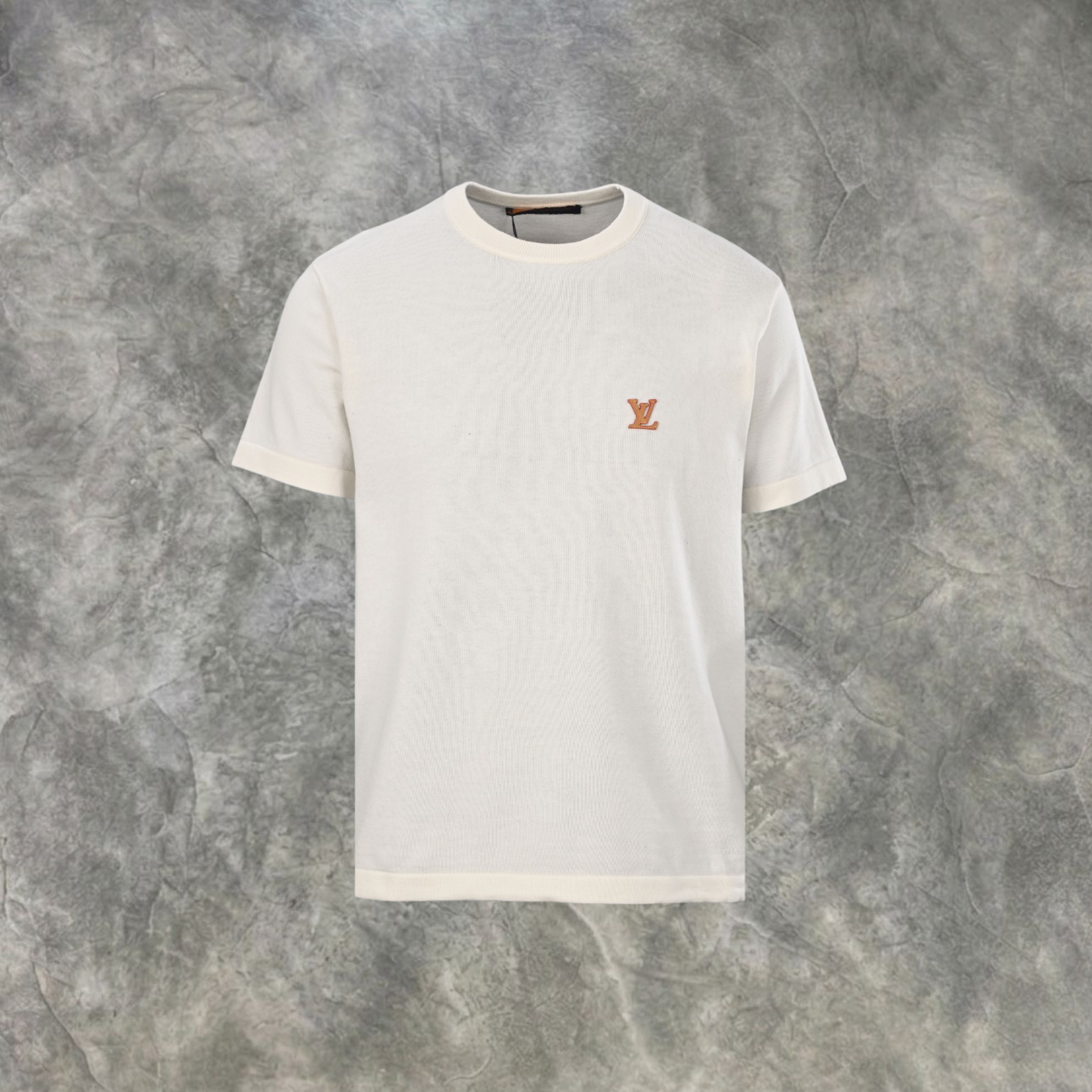 Elvare Club® T-shirt