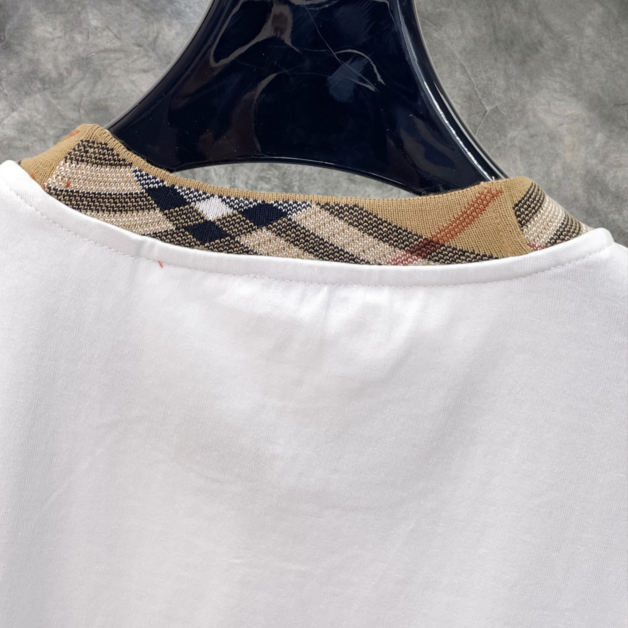 Elvare Club® T-Shirt
