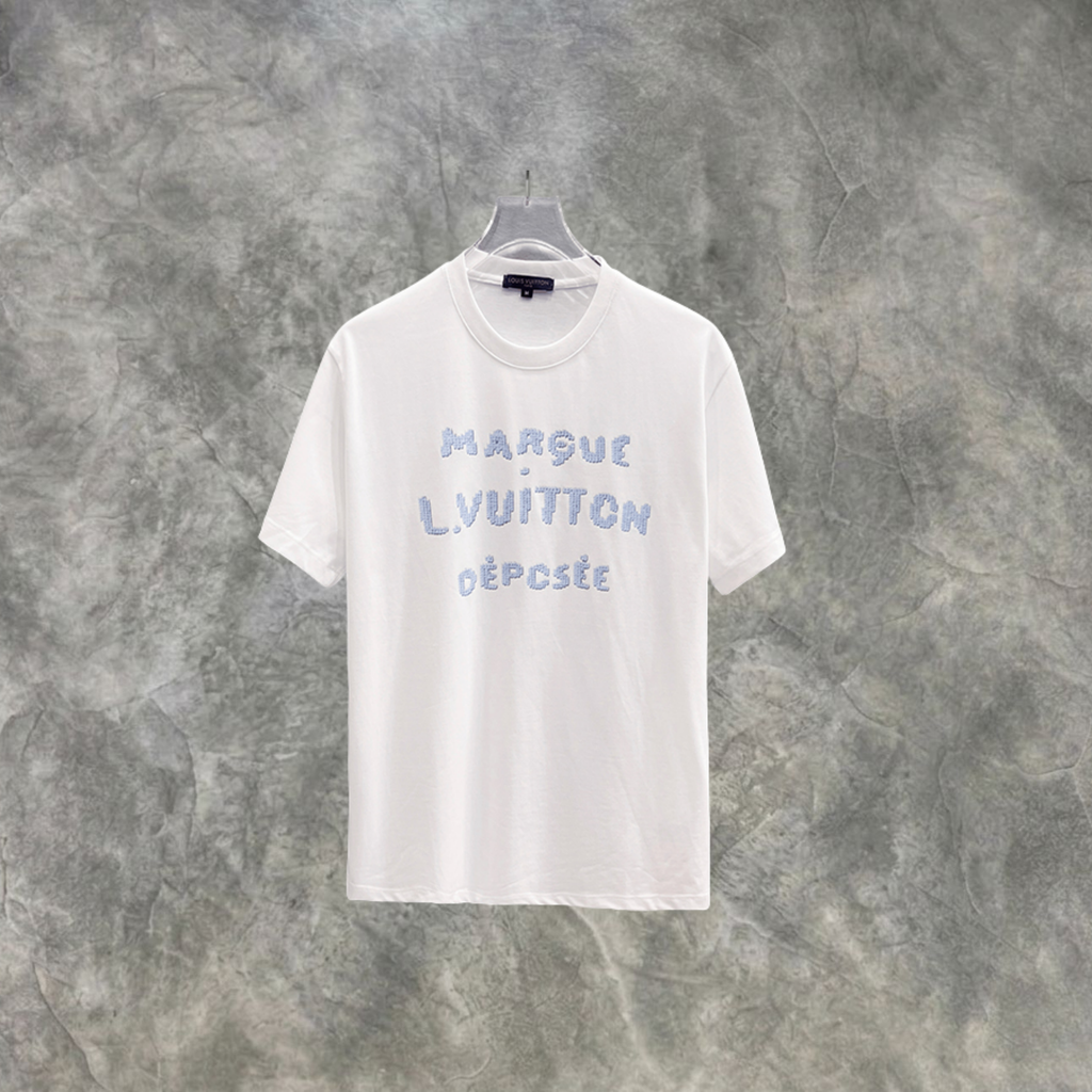 Elvare Club® T-Shirt