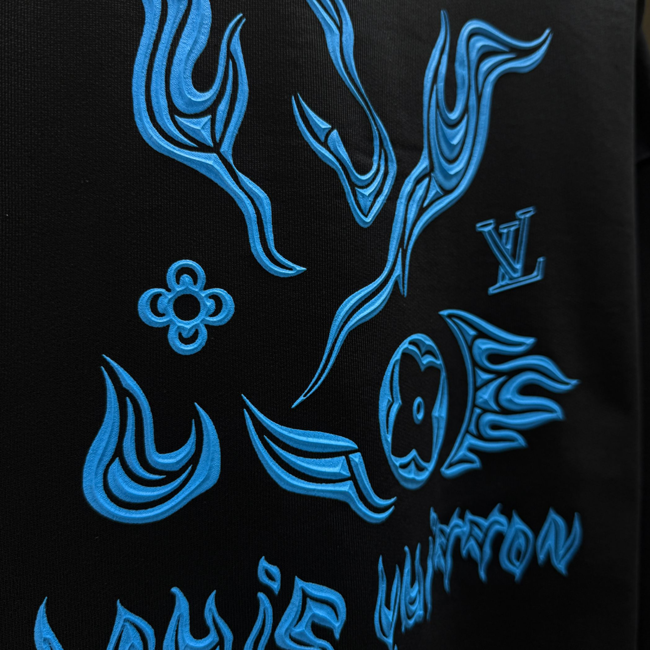Elvare Club® Sweater