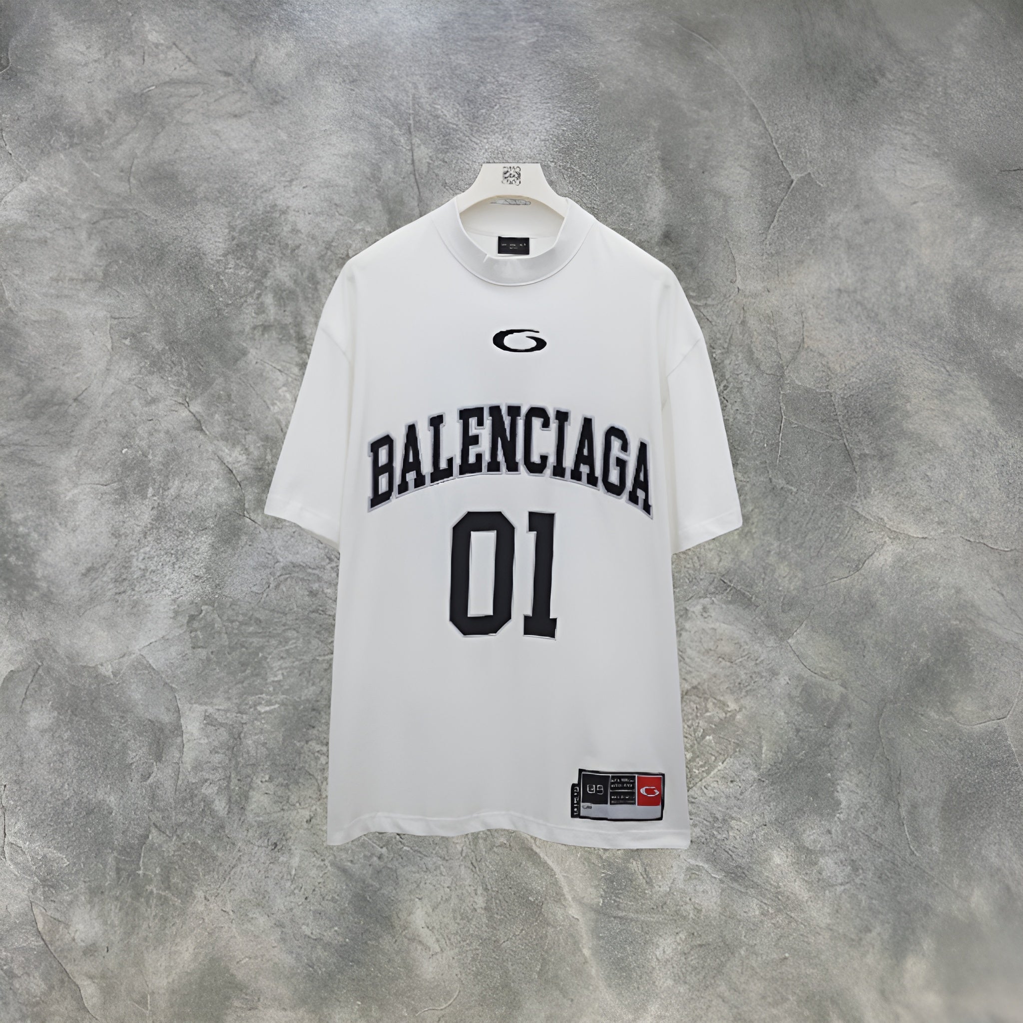 Elvare Club® T-Shirt