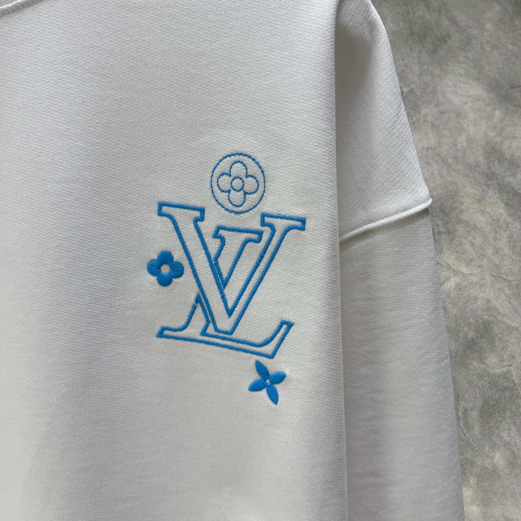 Elvare Club® Sweater
