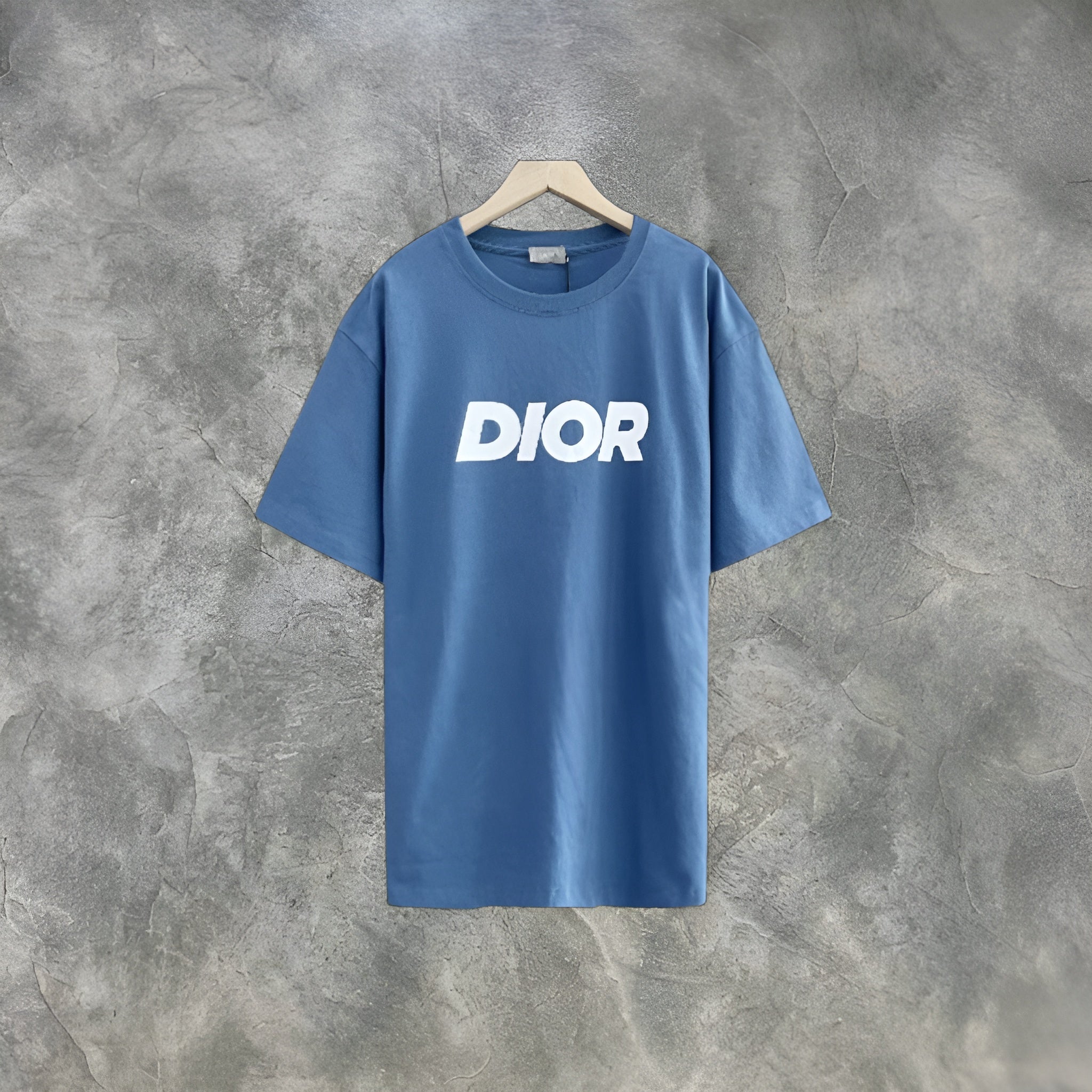 Elvare Club® T-Shirt