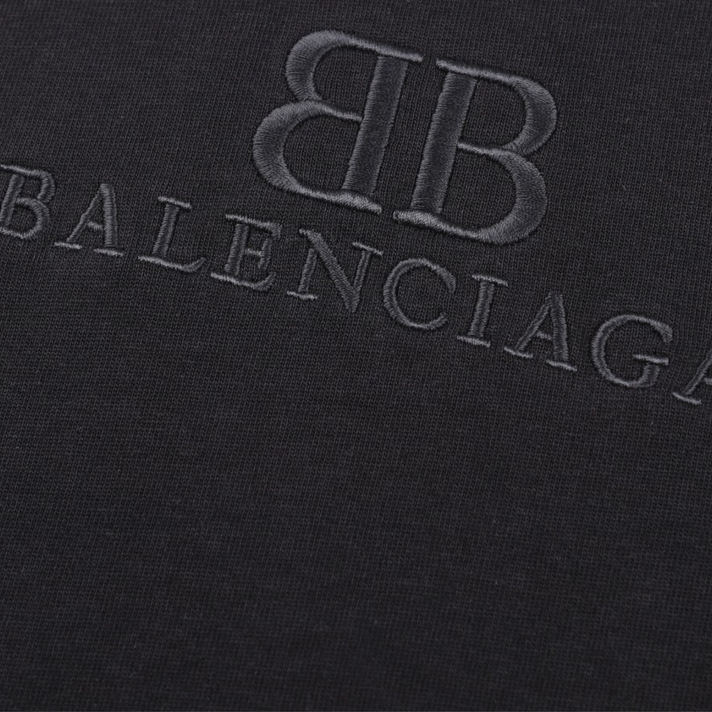 Elvare Club® T-shirt