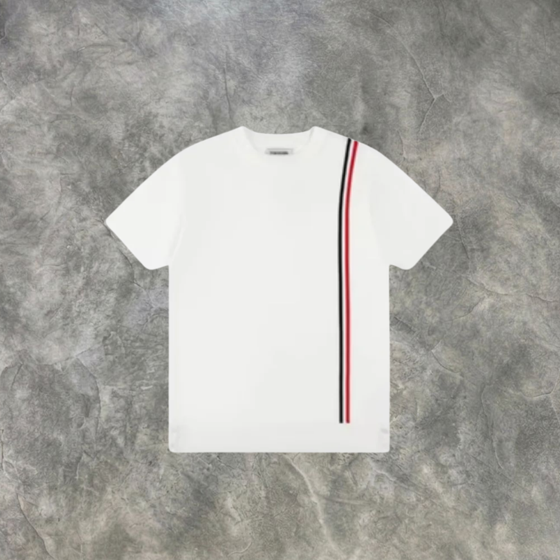 Elvare Club® T-Shirt