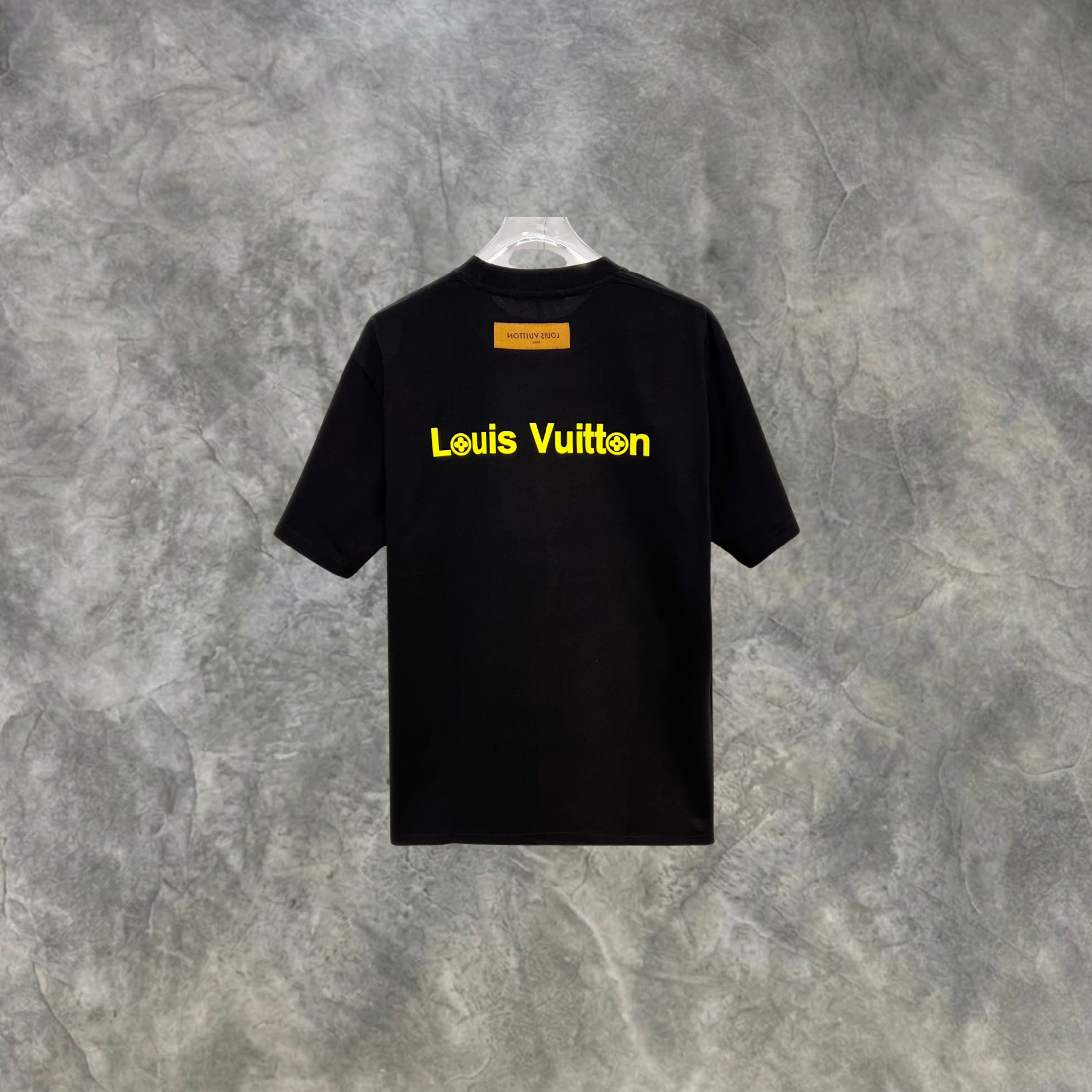 Elvare Club® T-Shirt