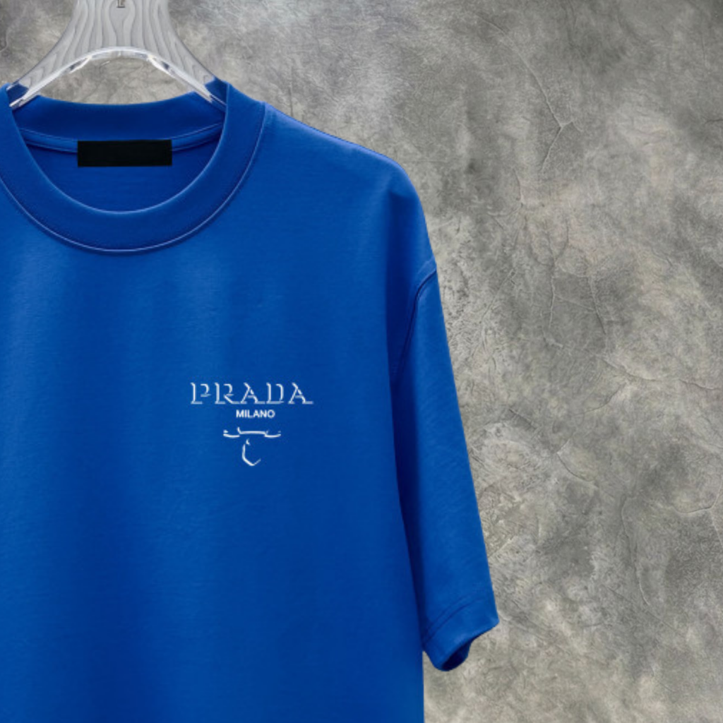 Elvare Club® T-shirt