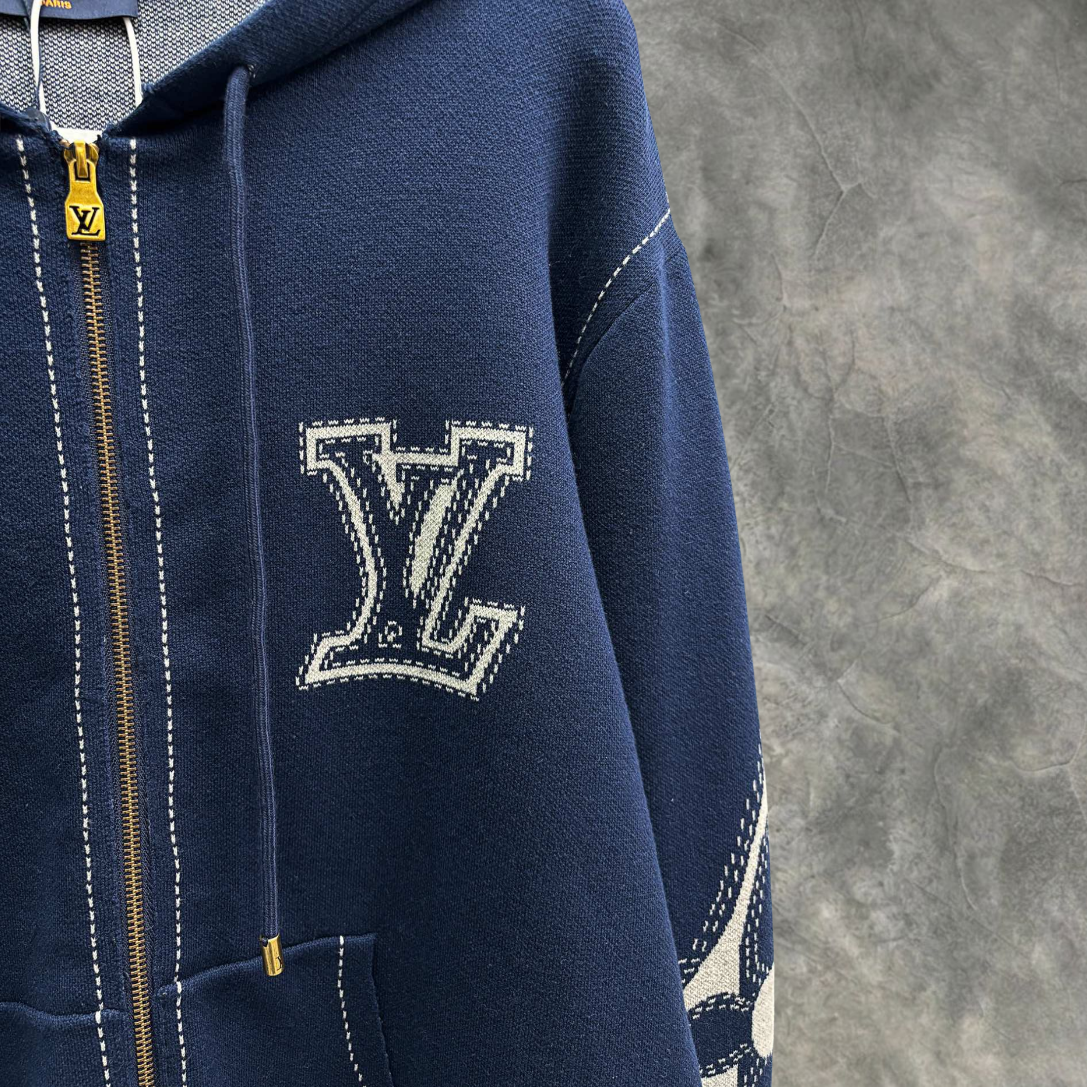 Elvare Club® Sweater