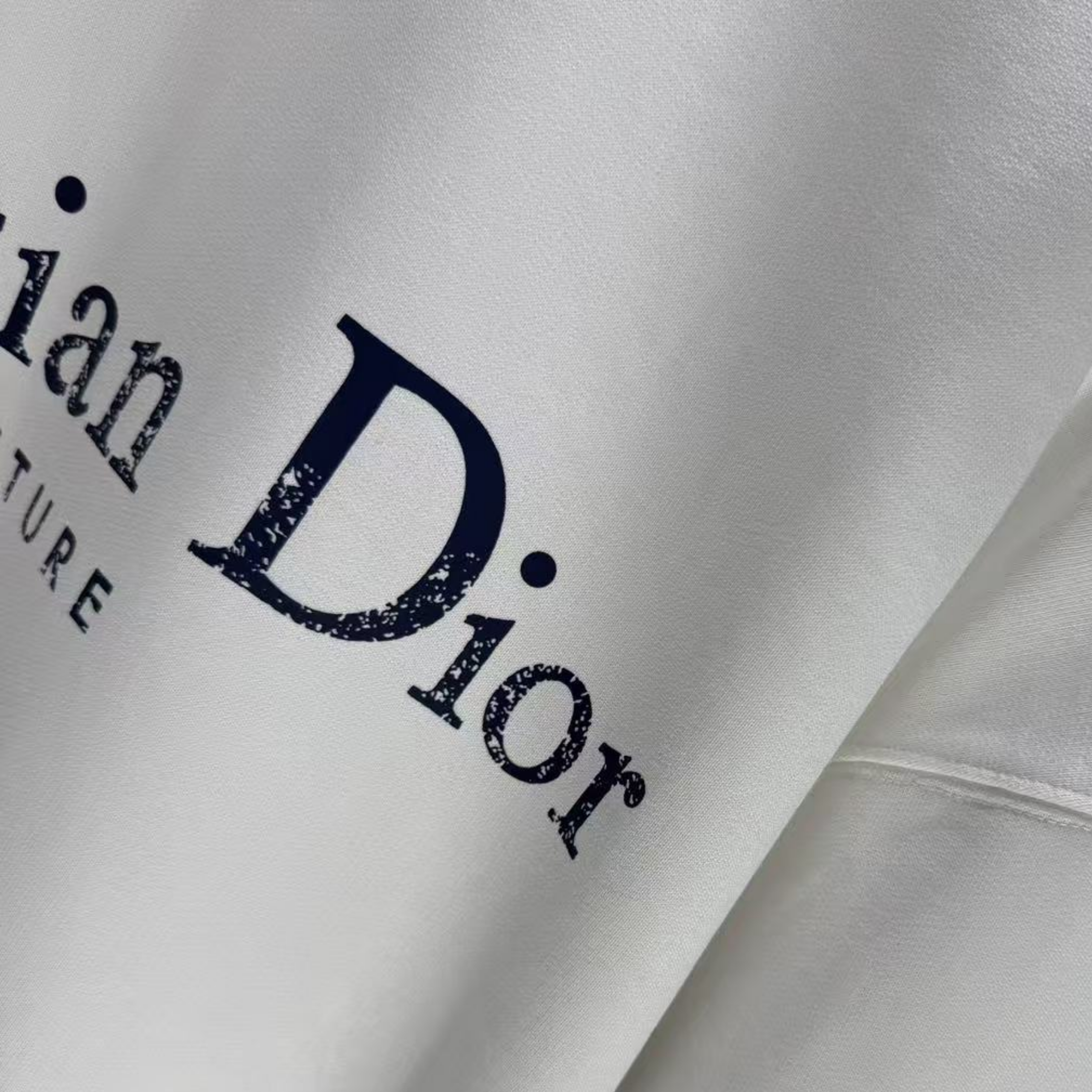 Elvare Club® Sweater