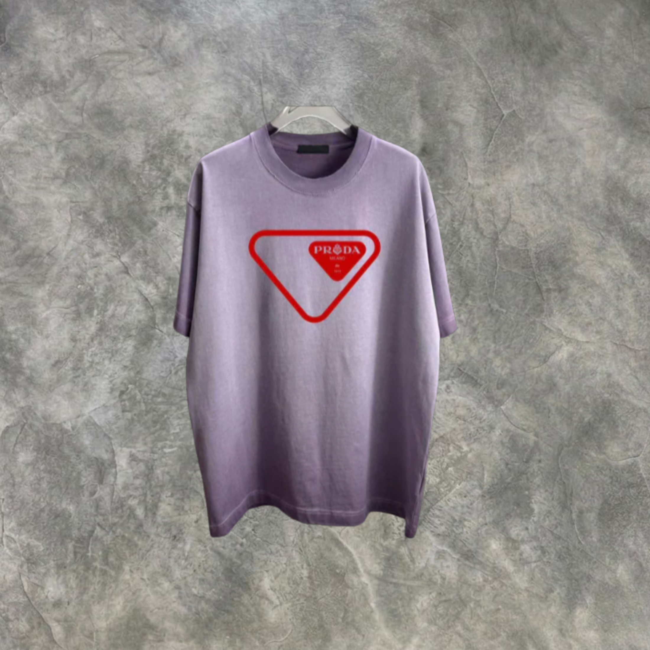 Elvare Club® T-Shirt