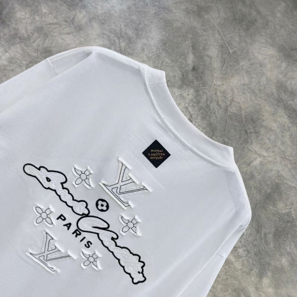 Elvare Club® T-Shirt