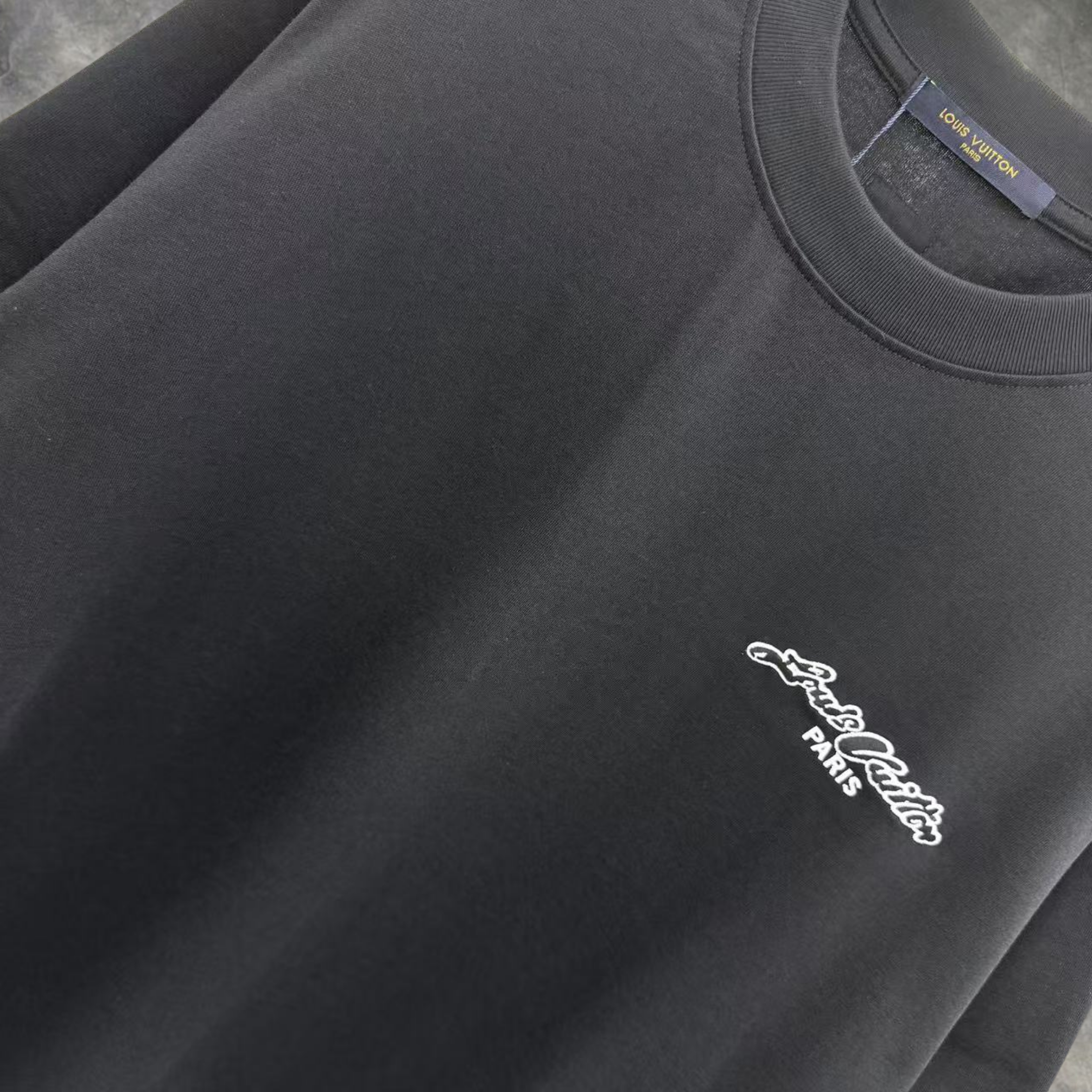 Elvare Club® T-Shirt