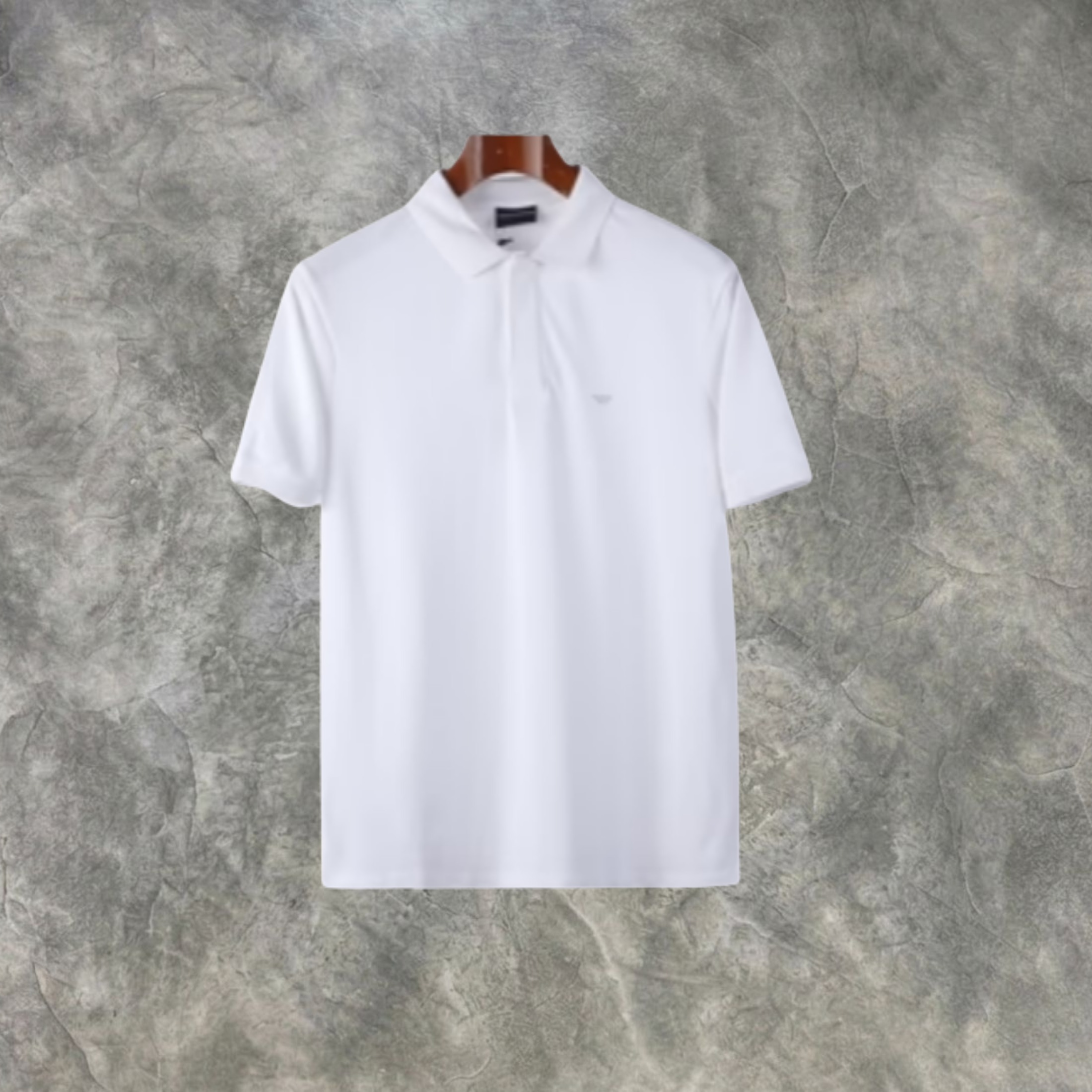 Elvare Club® T-Shirt