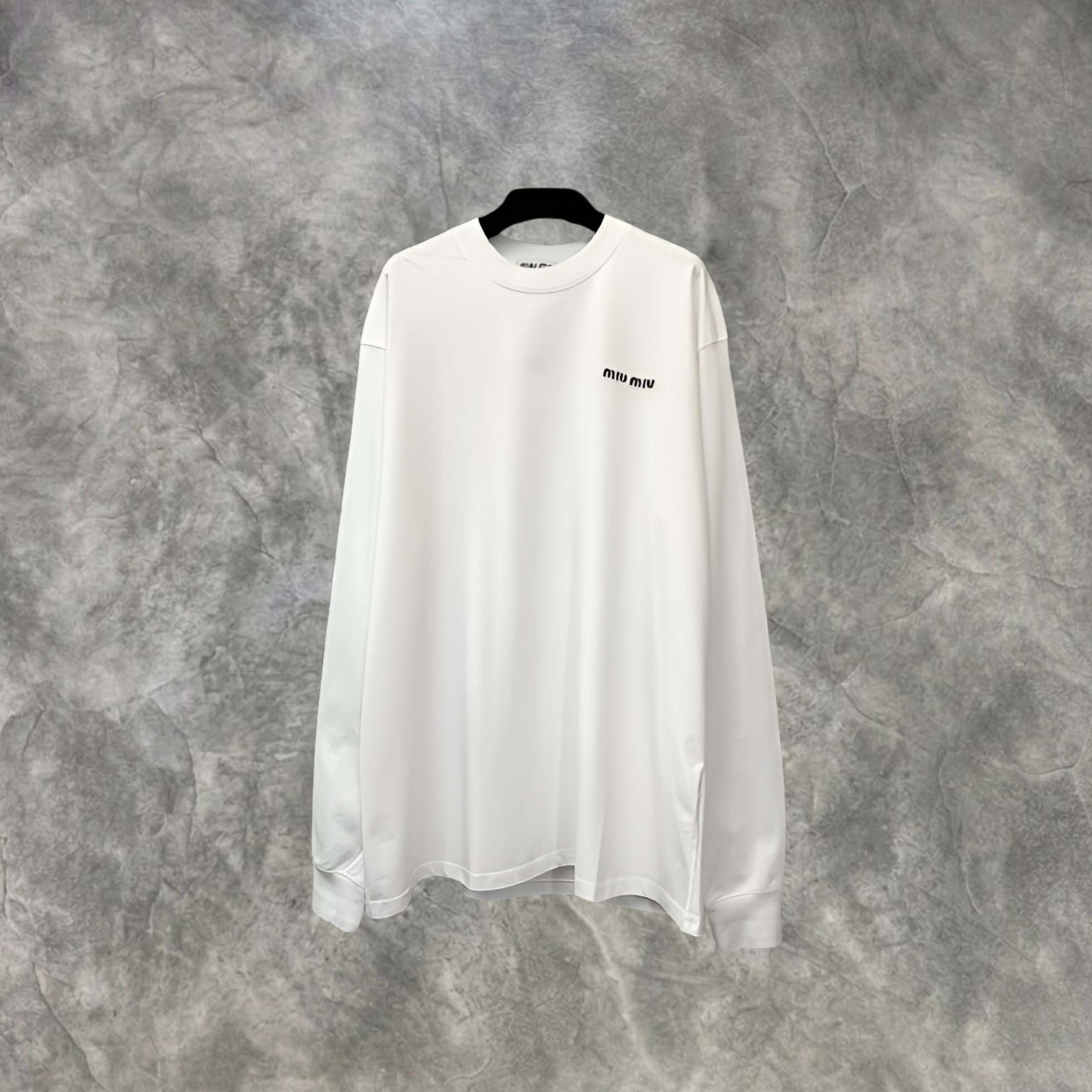 Elvare Club® T-Shirt
