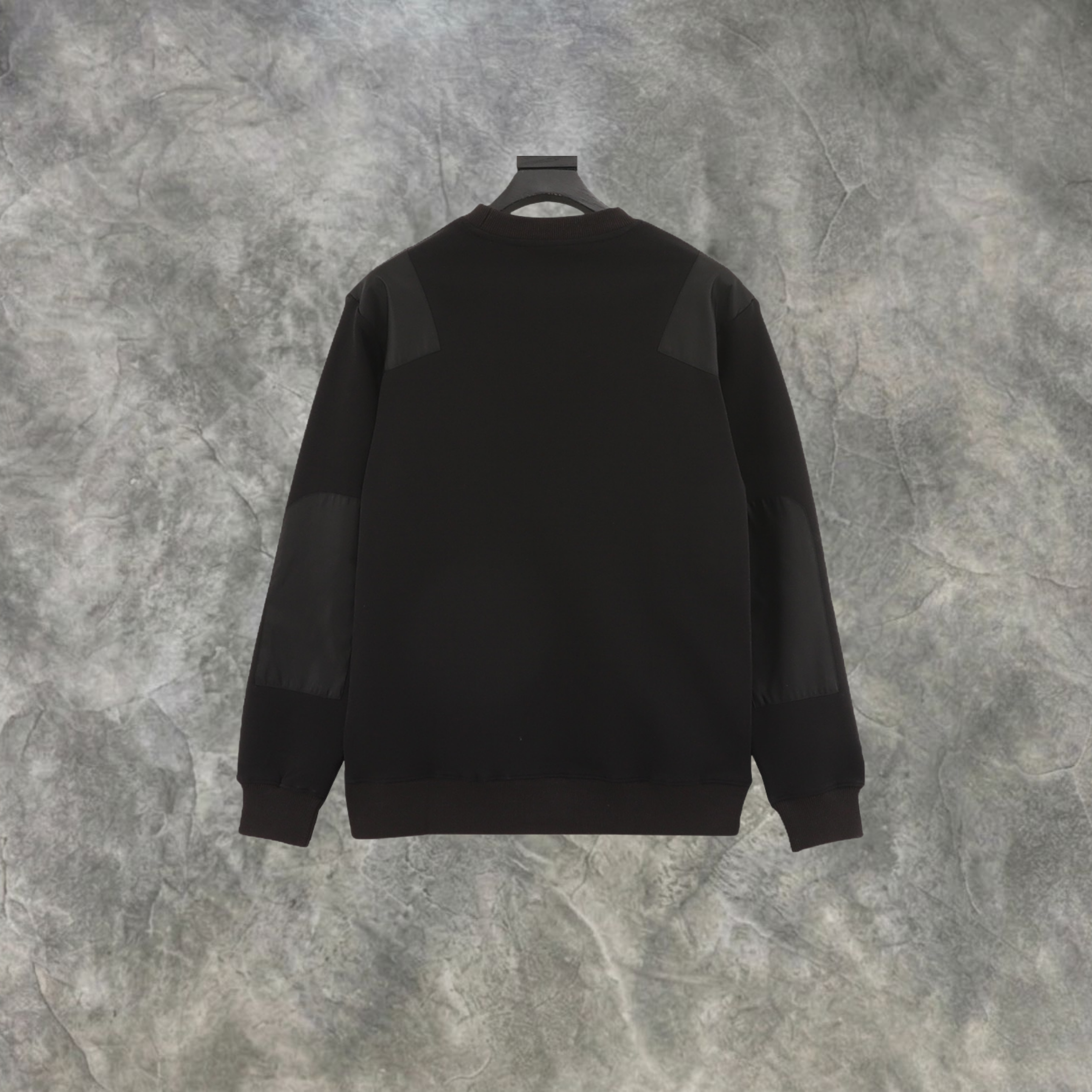 Elvare Club® Sweater