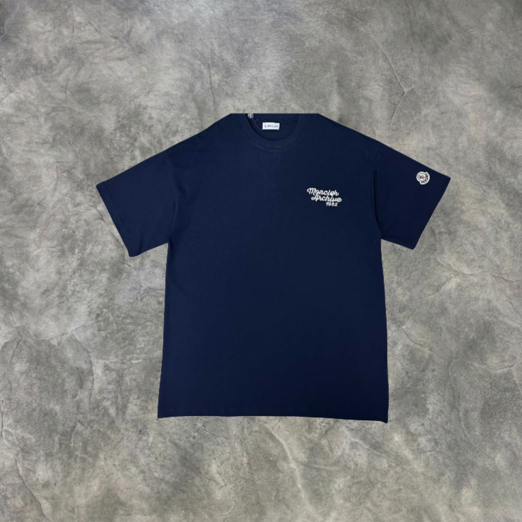 Elvare Club® T-Shirt