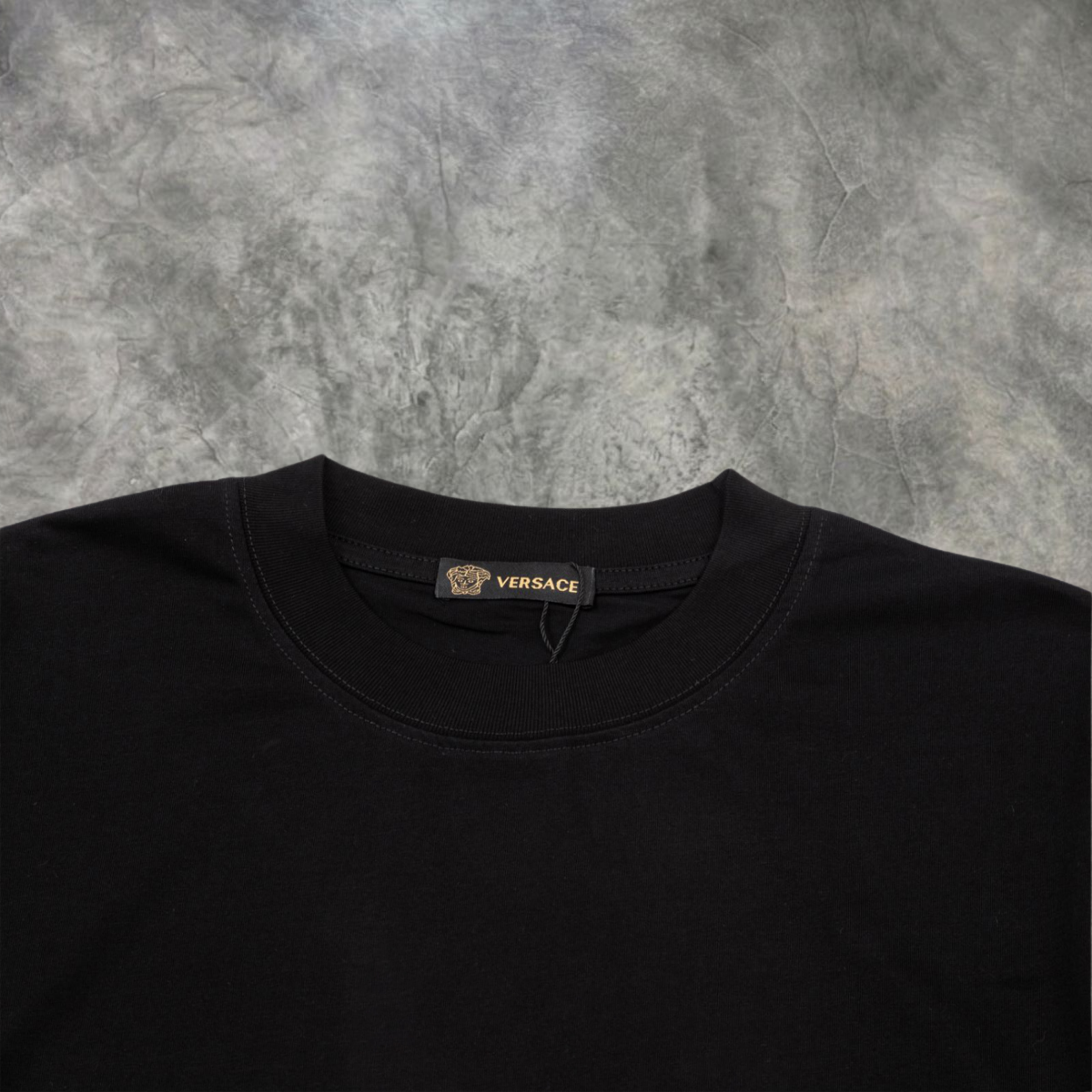 Elvare Club® T-Shirt