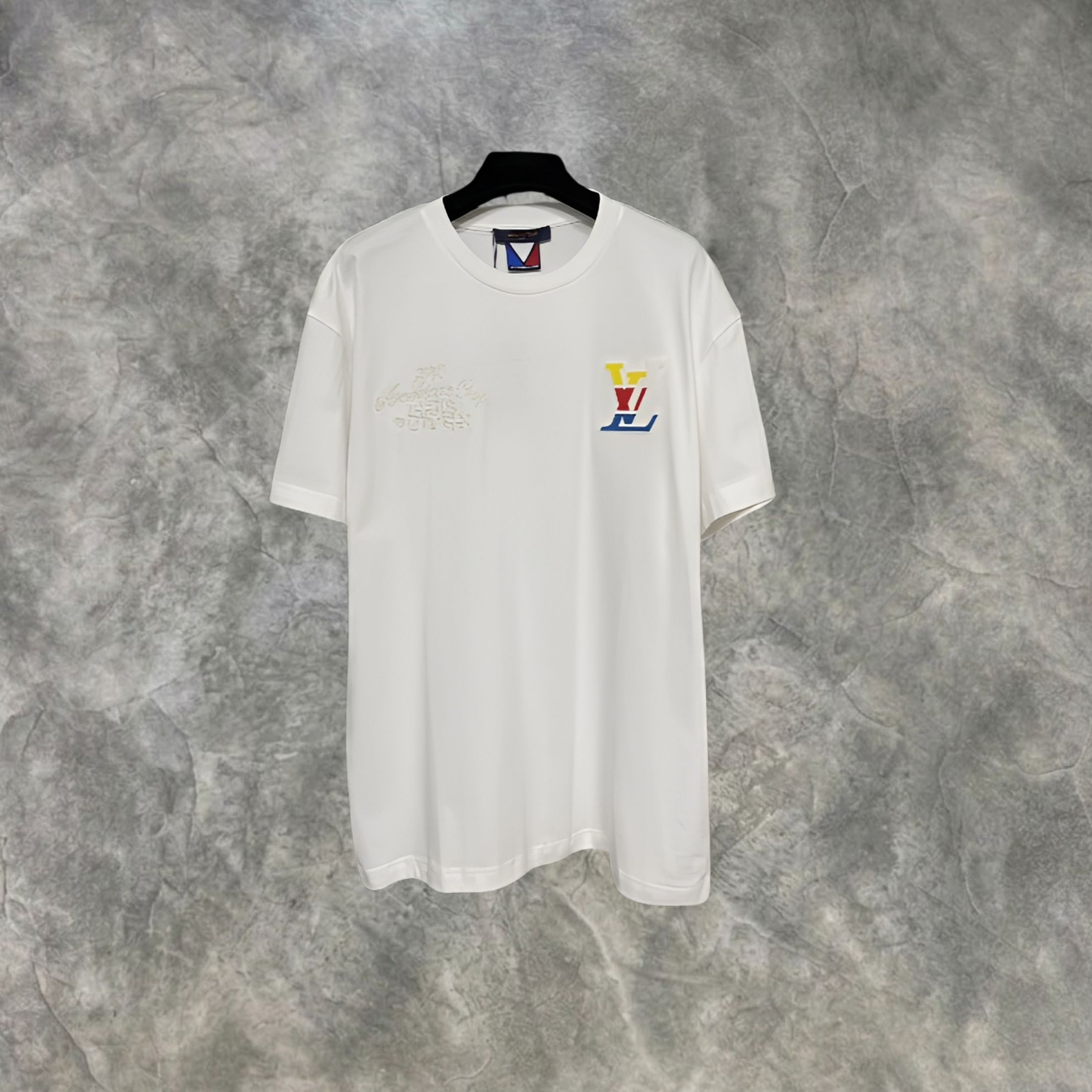 Elvare Club® T-Shirt