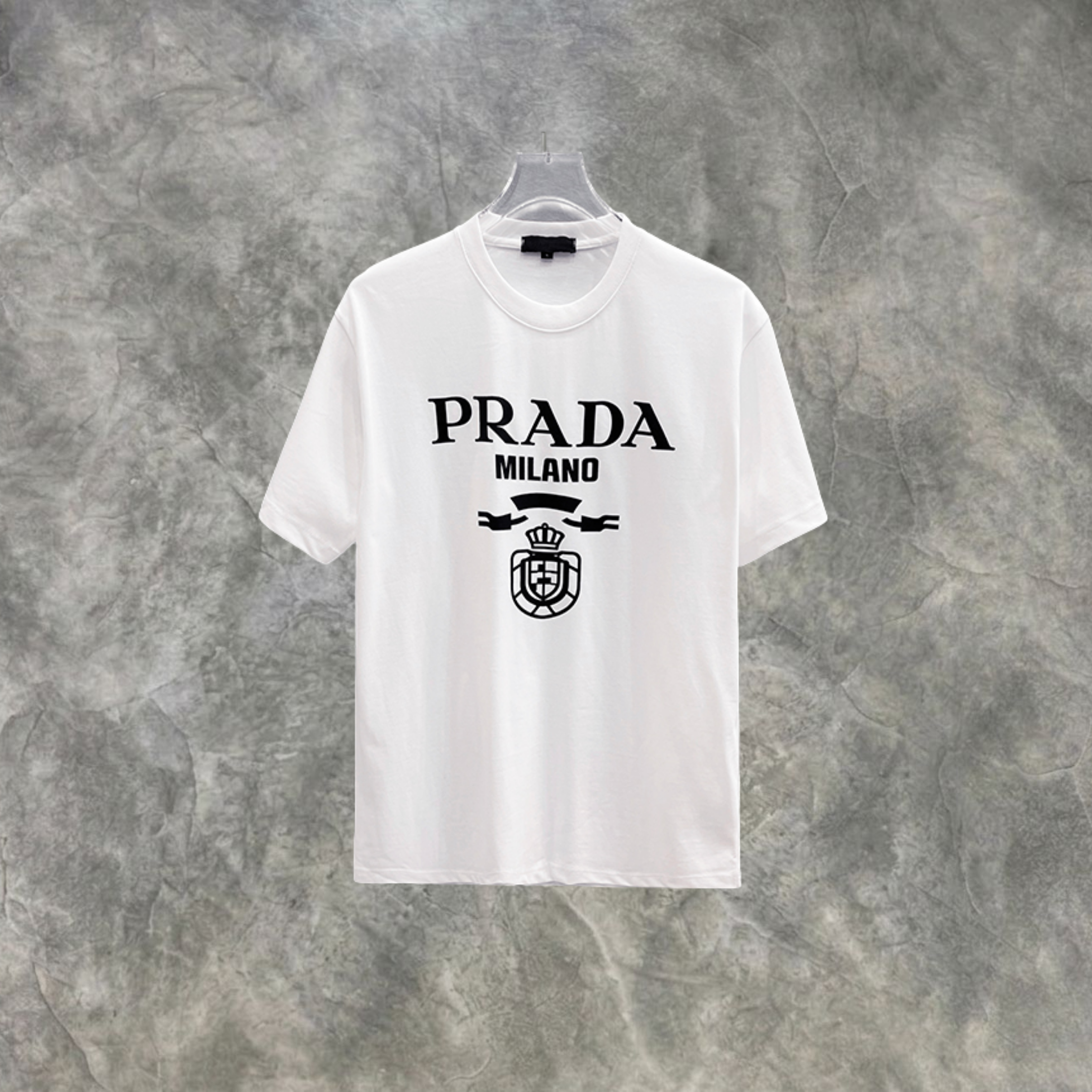 Elvare Club® T-Shirt