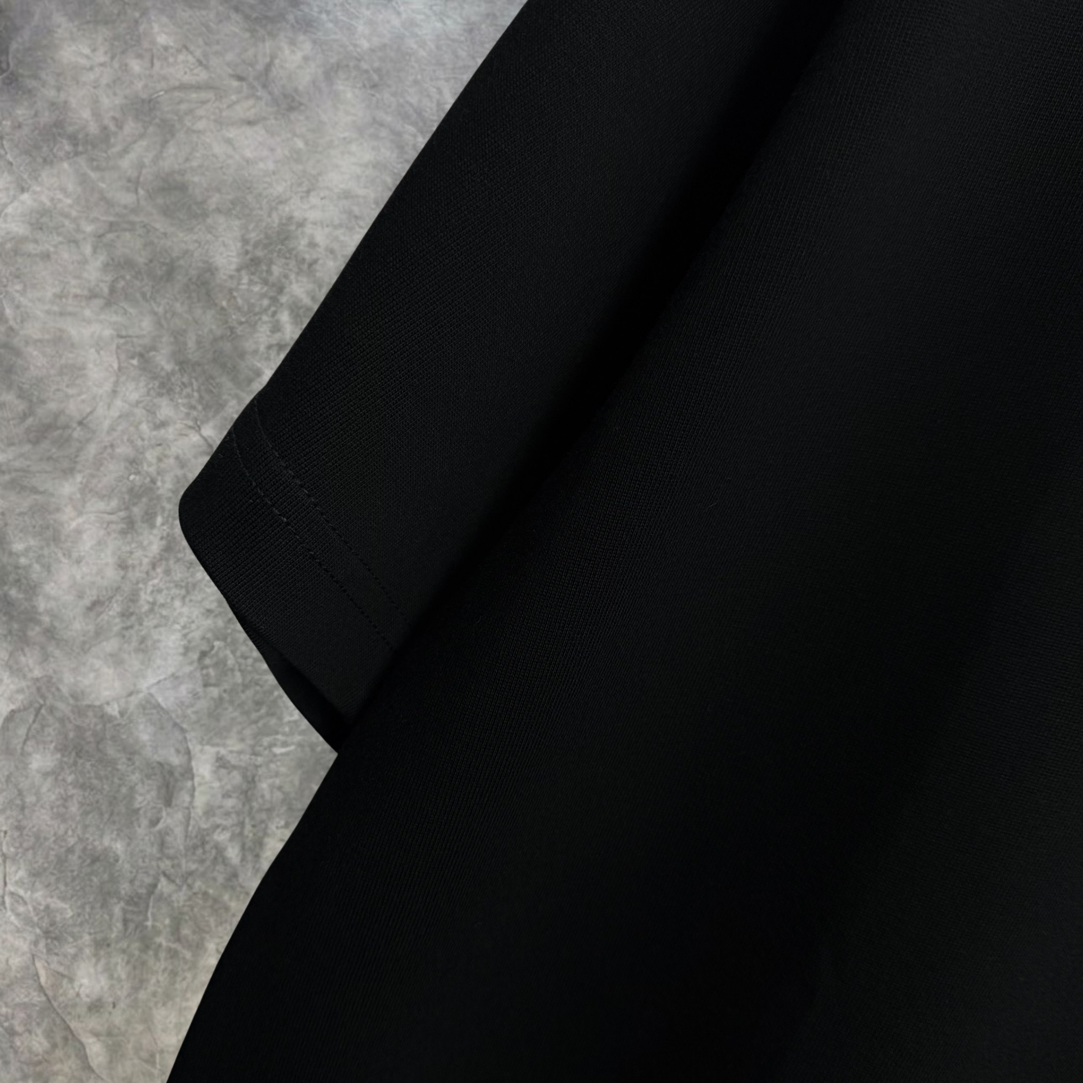 Elvare Club® T-Shirt
