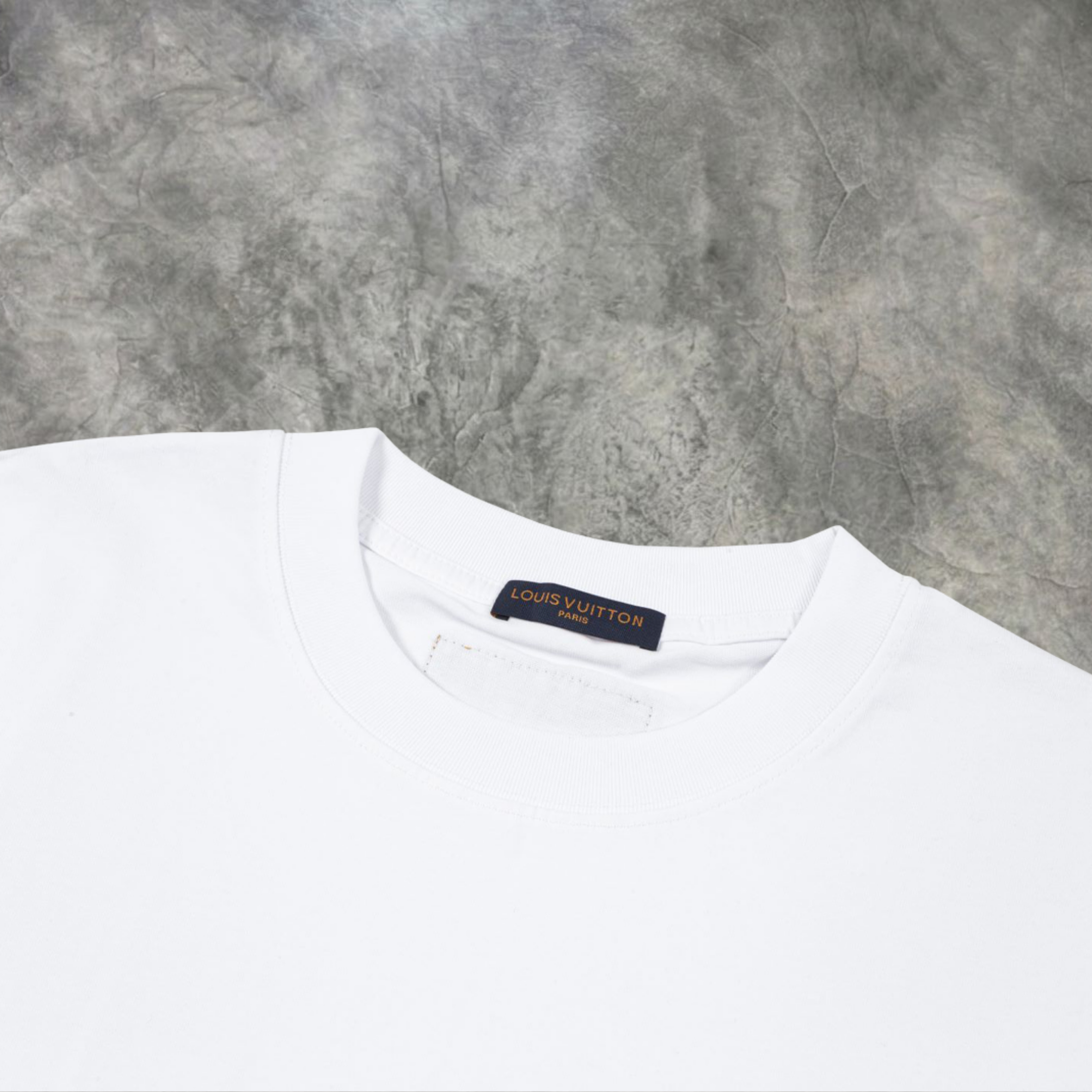 Elvare Club® T-shirt
