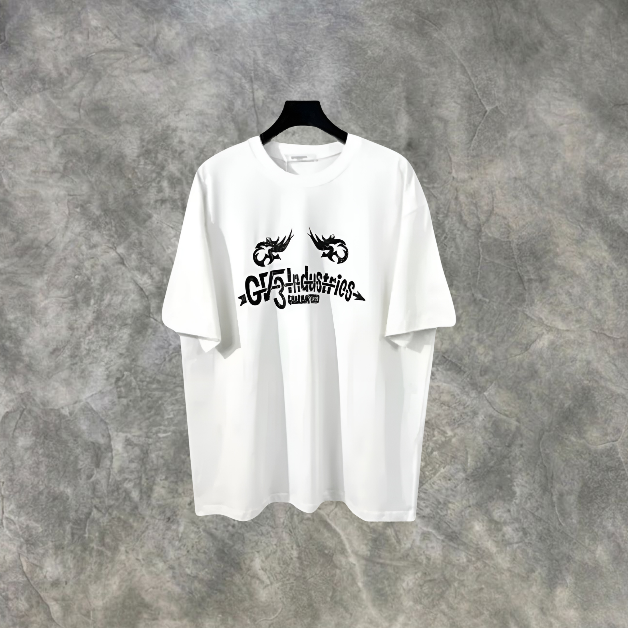 Elvare Club® T-Shirt