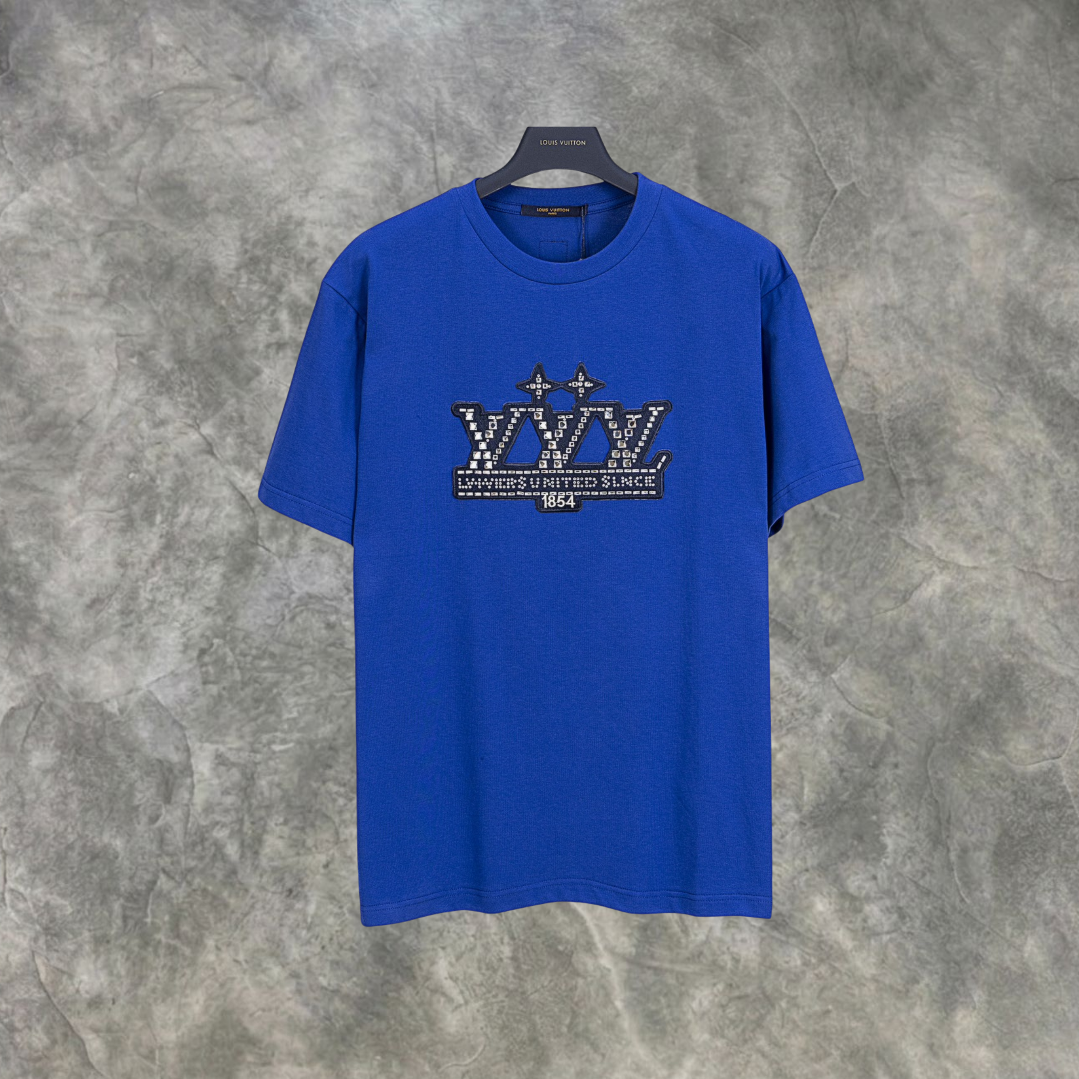 Elvare Club® T-shirt