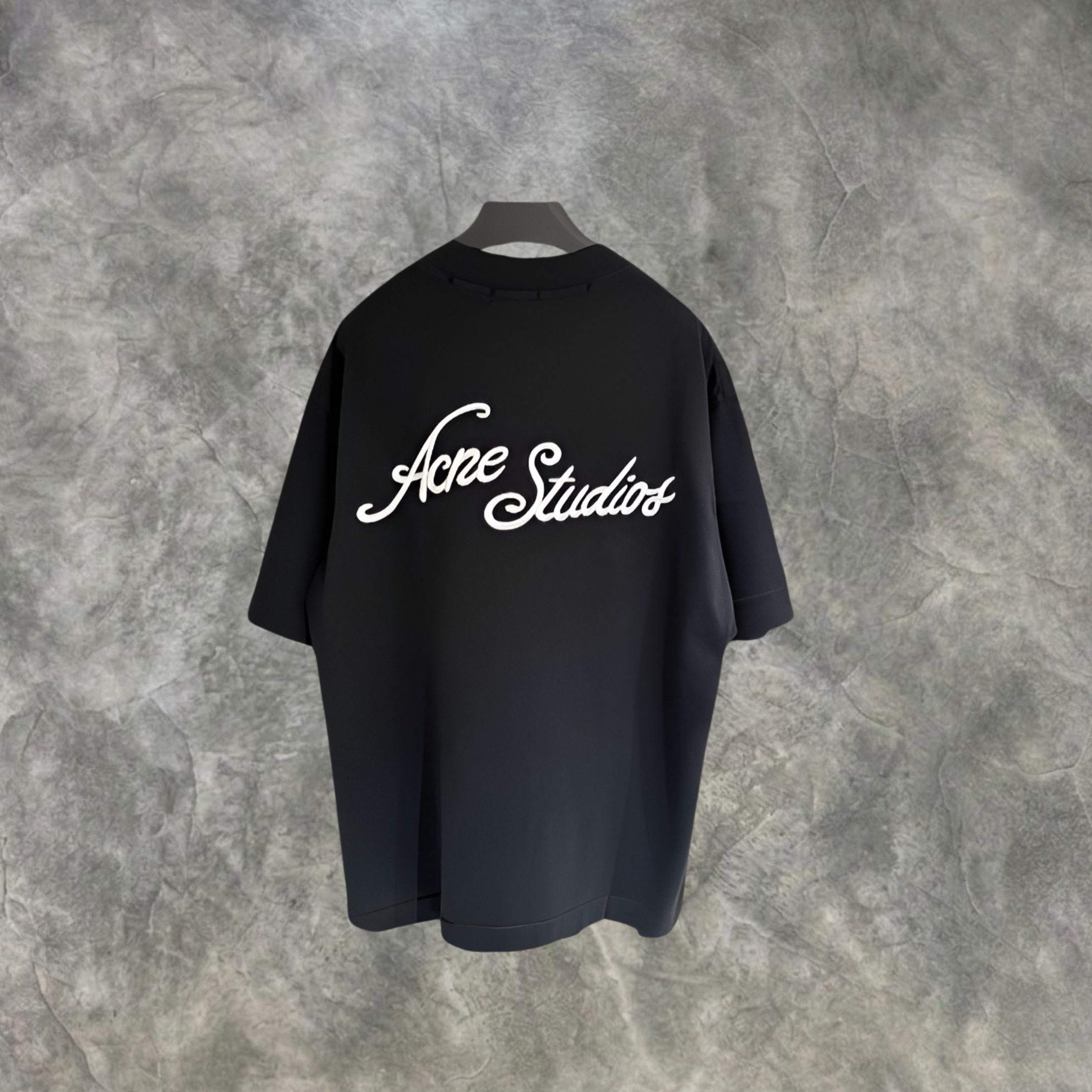 Elvare Club® T-Shirt