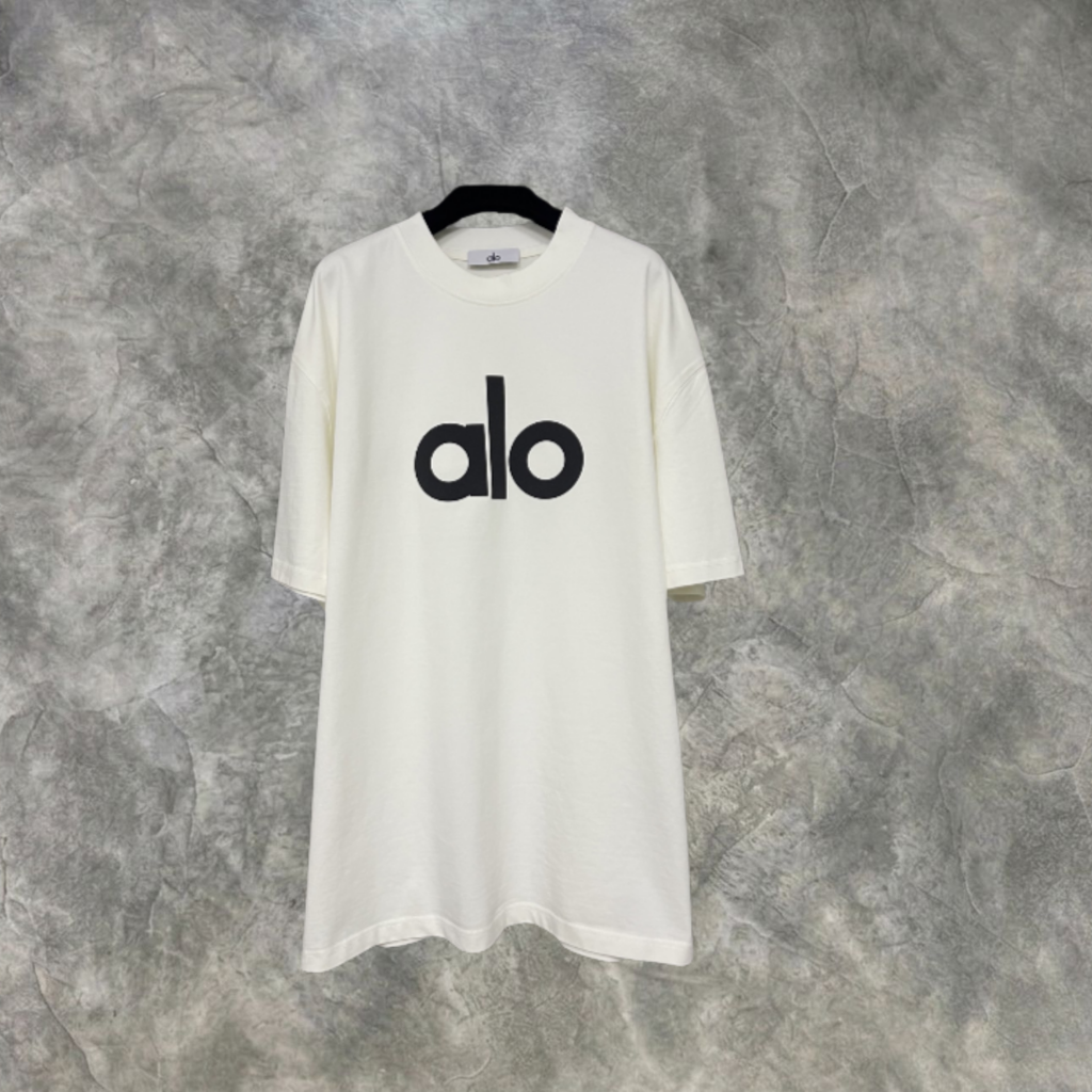Elvare Club® T-Shirt
