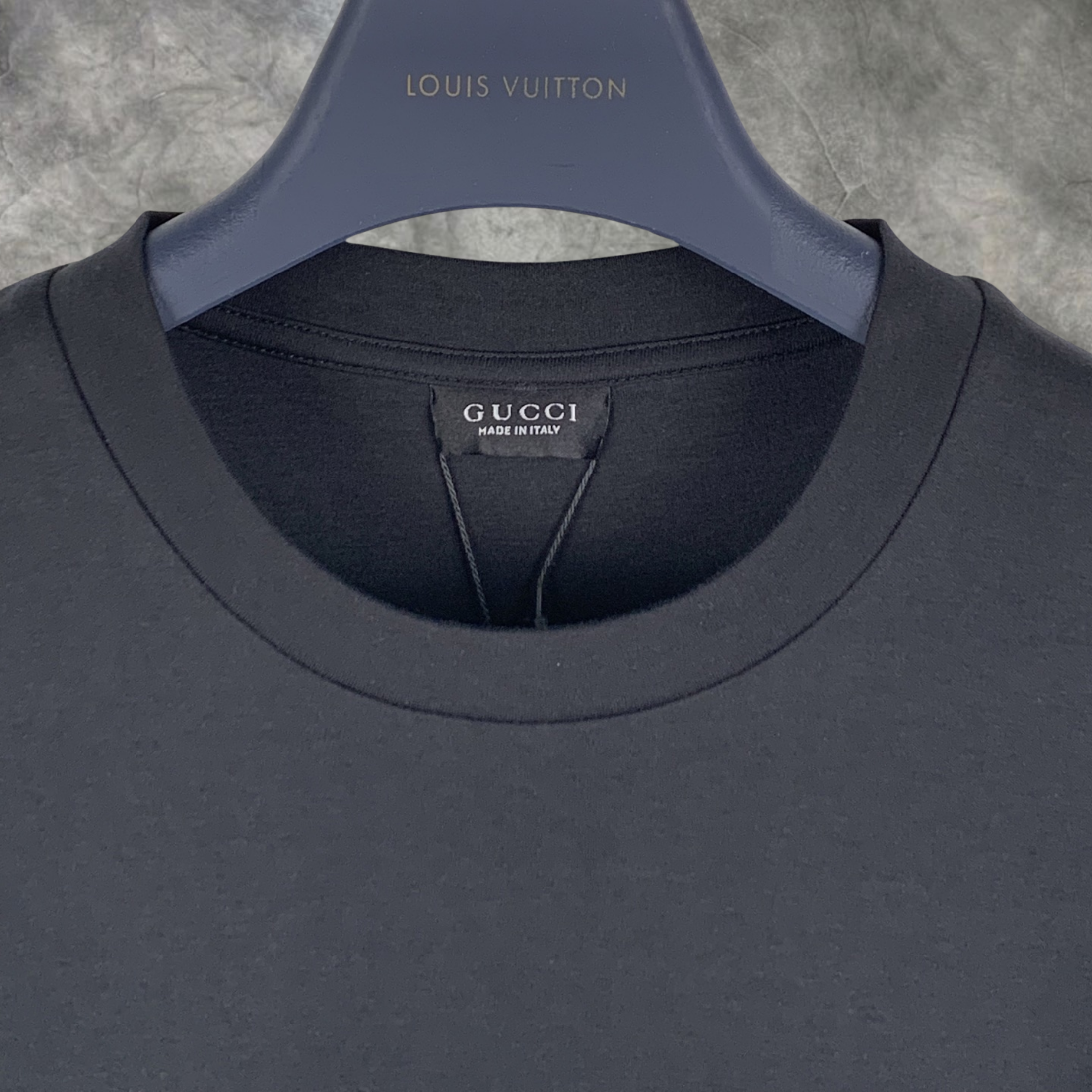Elvare Club® T-shirt
