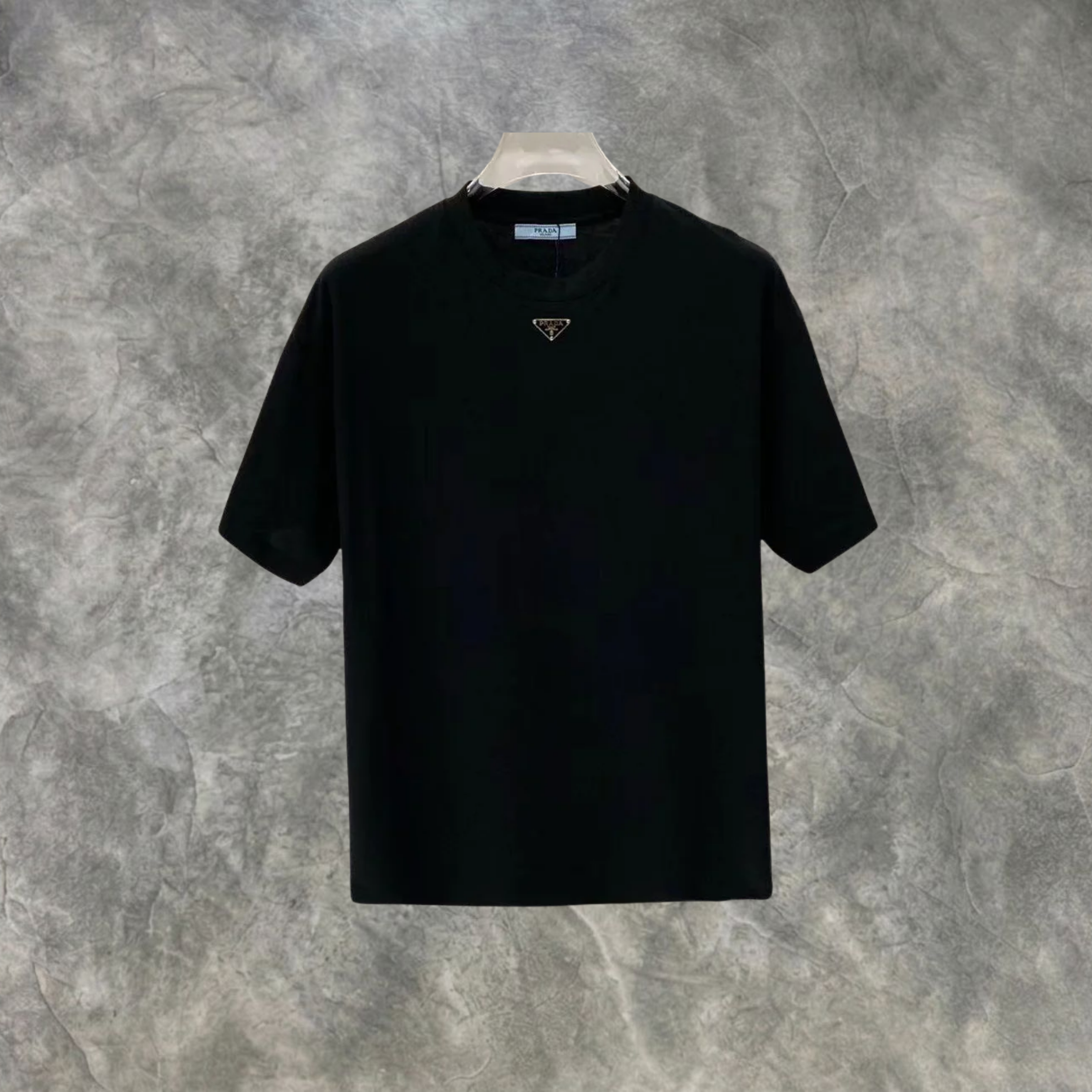 Elvare Club® T-Shirt
