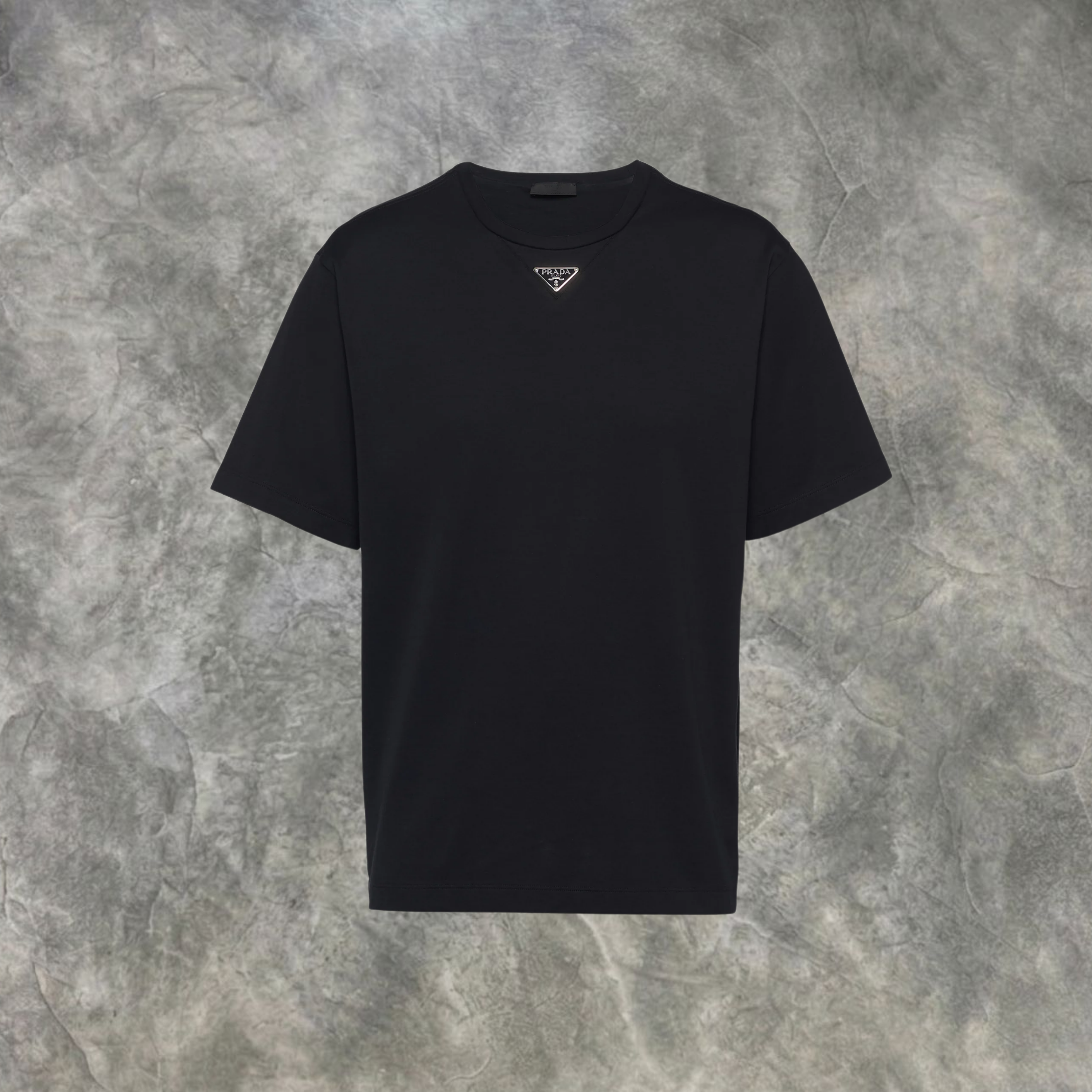 Elvare Club® T-Shirt