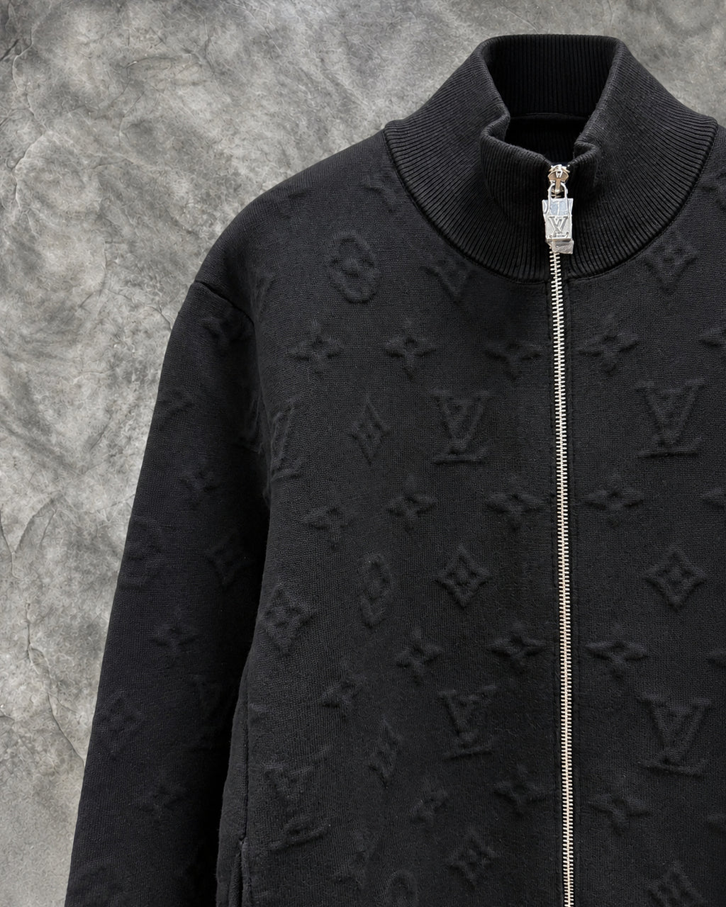 Elvare Club® Zipper
