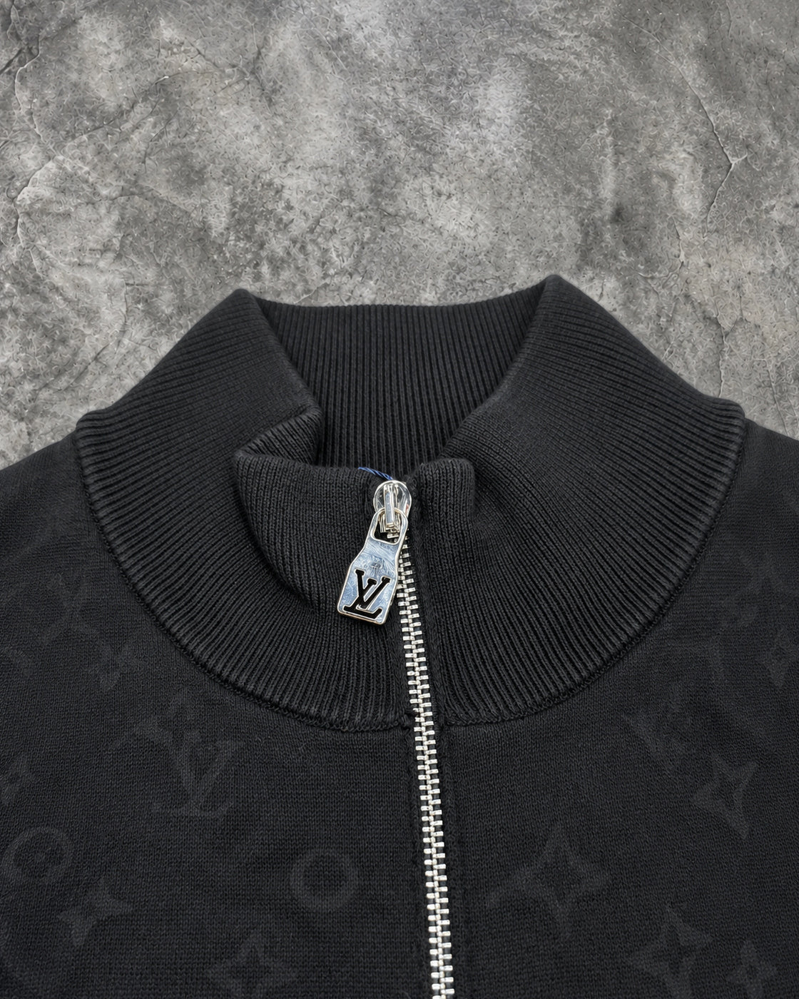 Elvare Club® Zipper