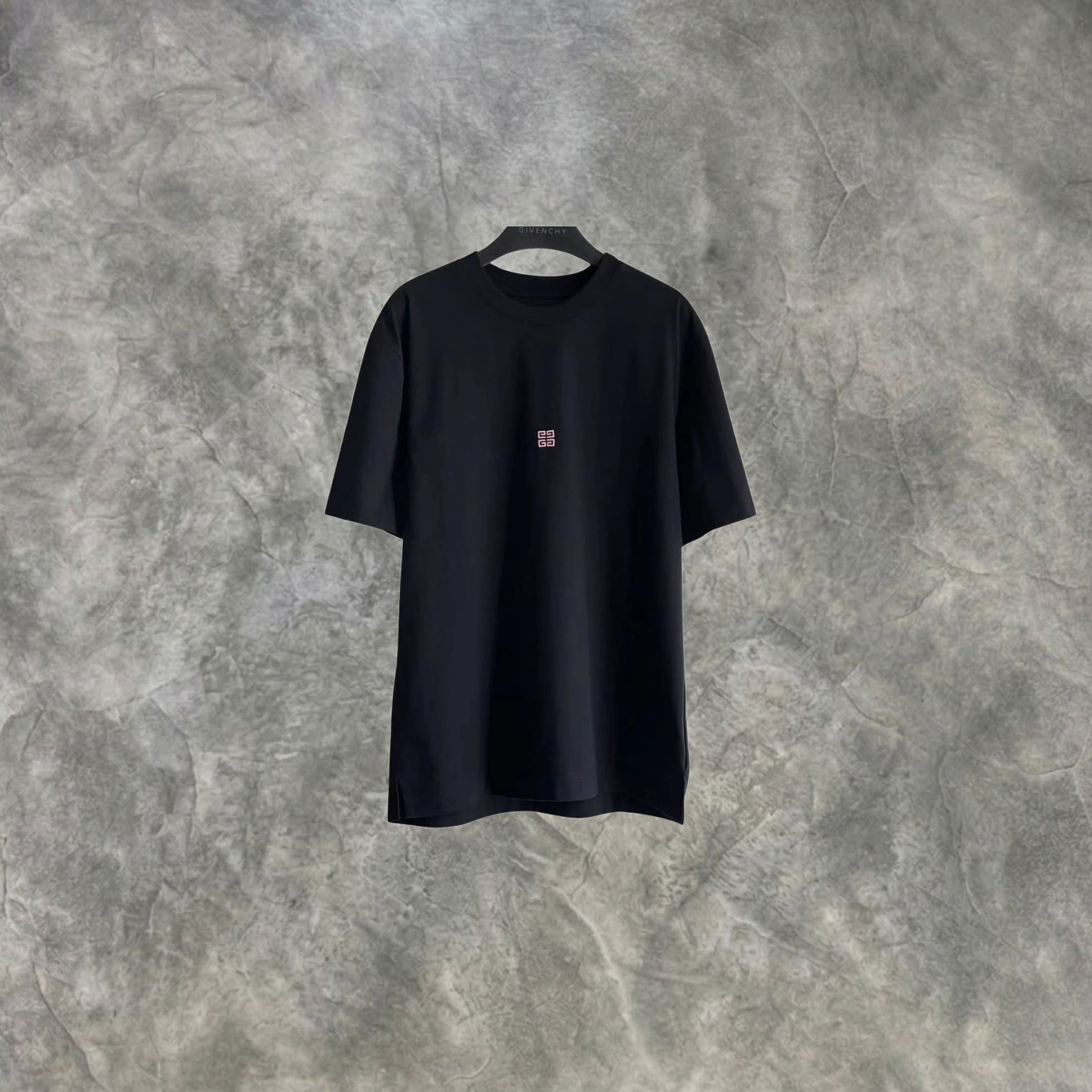 Elvare Club® T-Shirt