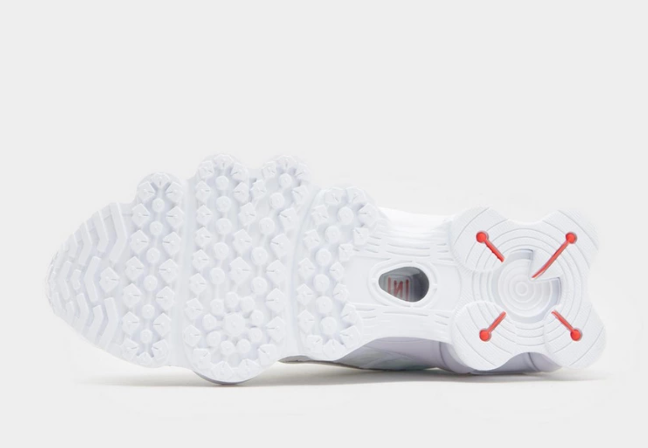 Elvare Club® Nike Shox Sneaker
