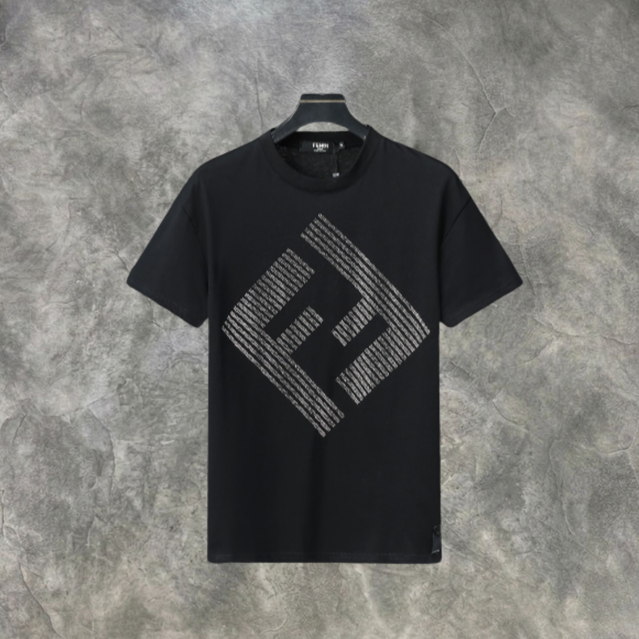 Elvare Club® T-Shirt