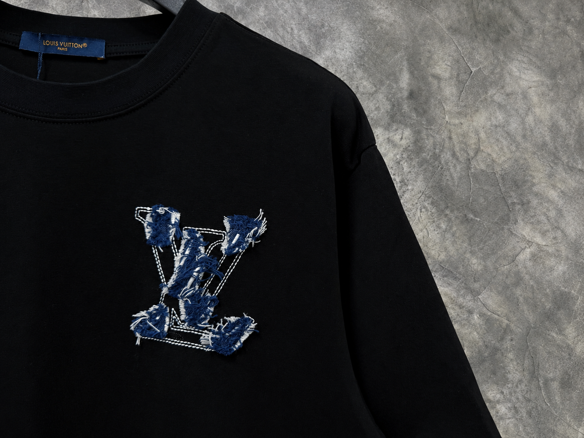 Elvare Club® T-Shirts